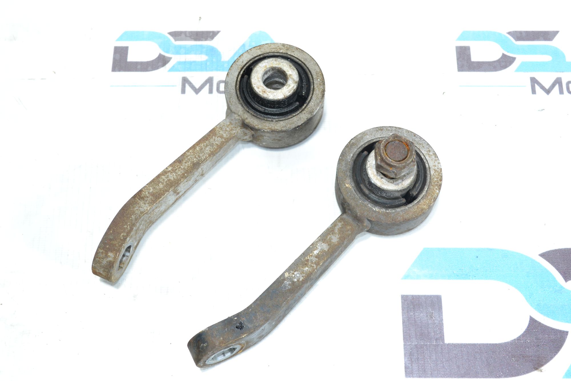 https://ycs.partsauto.market/partsauto-images/thmbs/userImages/b7628e092085f1f91467af1afb6e7630/part/d7ec8806-d347-487c-a20c-e14086d5128c_1780039414209.jpg