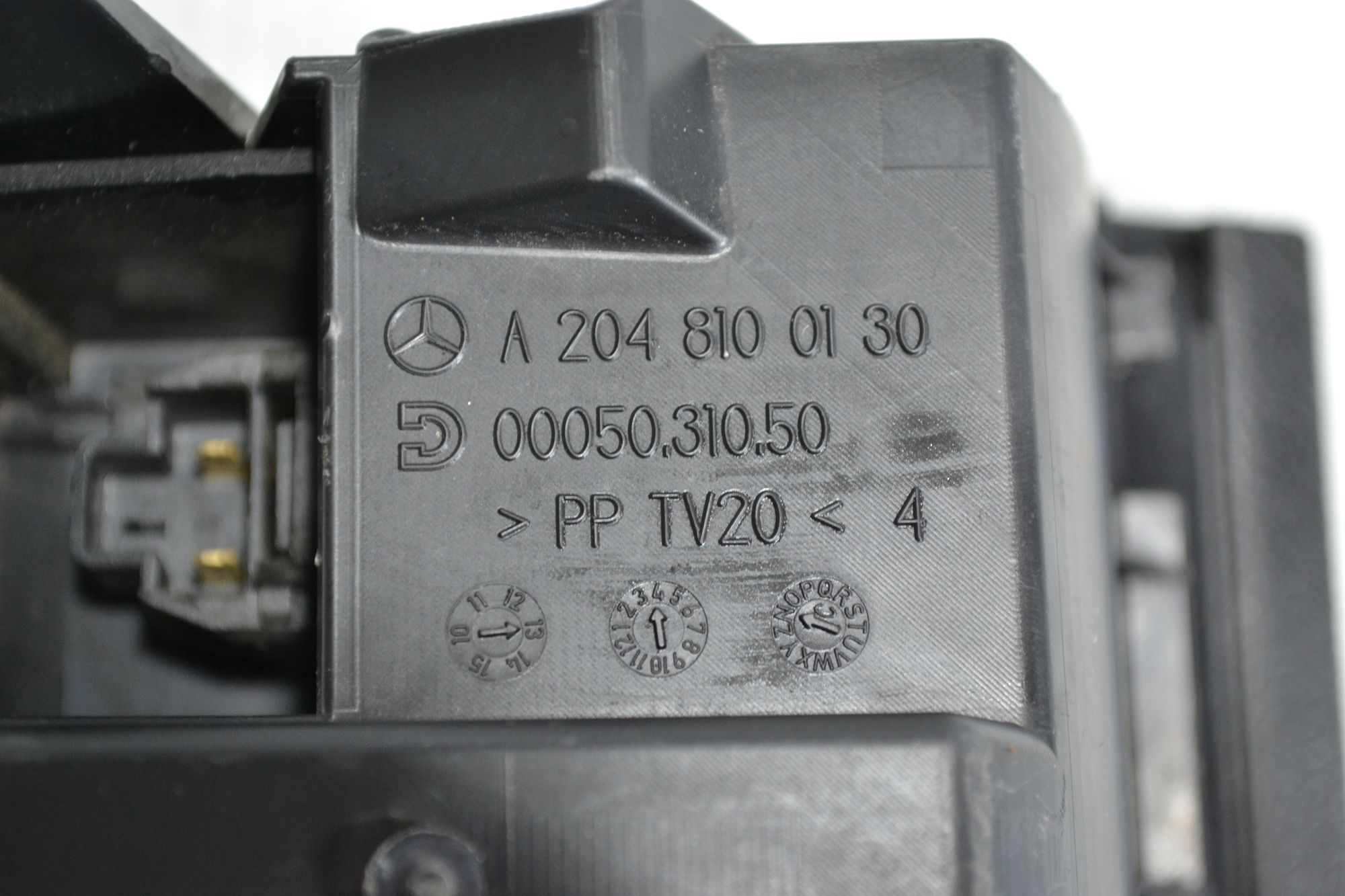Пепельница задняя Оригинал Mercedes W204 из Японии, 900 рублей, Кореновск
