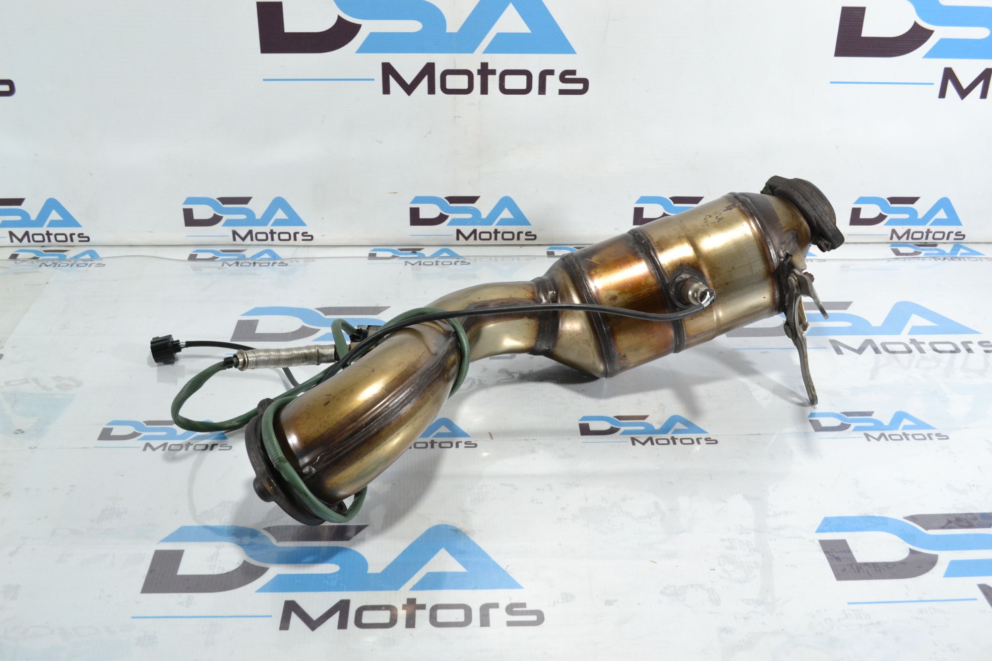 https://ycs.partsauto.market/partsauto-images/thmbs/userImages/b7628e092085f1f91467af1afb6e7630/part/d945a065-5b01-4400-9a1d-6f4a5ea067f9_1777623212229.jpg