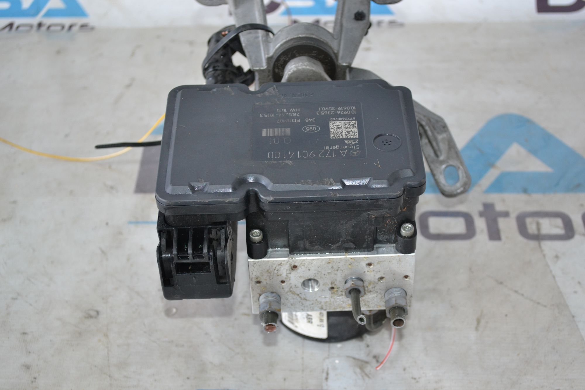 https://ycs.partsauto.market/partsauto-images/thmbs/userImages/b7628e092085f1f91467af1afb6e7630/part/d94a35b1-a452-450a-ae8f-d2ac400b910e_1785420734253.jpg