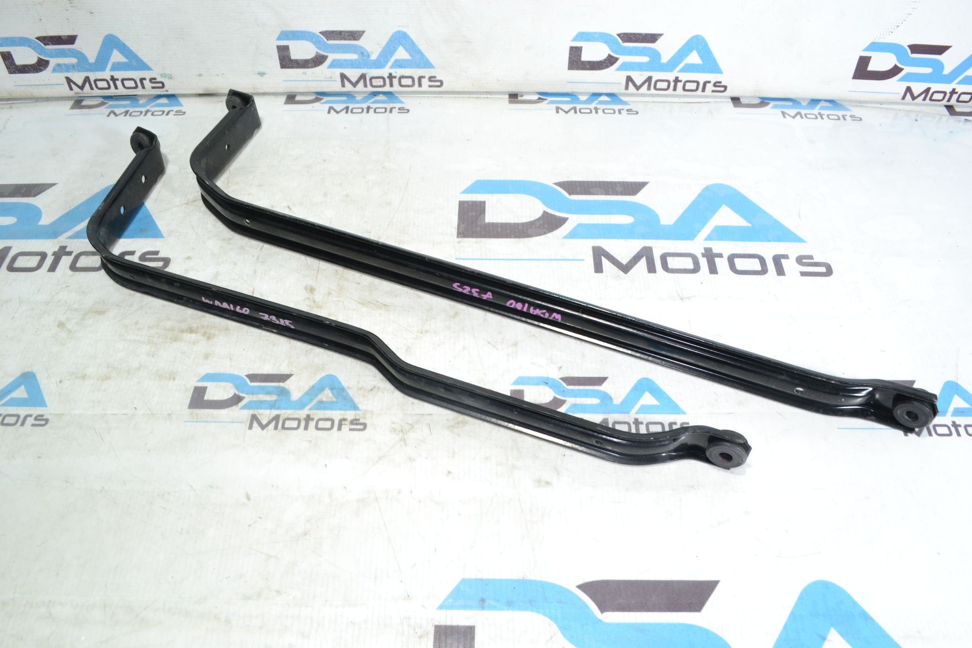 https://ycs.partsauto.market/partsauto-images/thmbs/userImages/b7628e092085f1f91467af1afb6e7630/part/d97b9bb1-f1f5-4208-bf10-cfd4615e8455_1781516772362.jpg