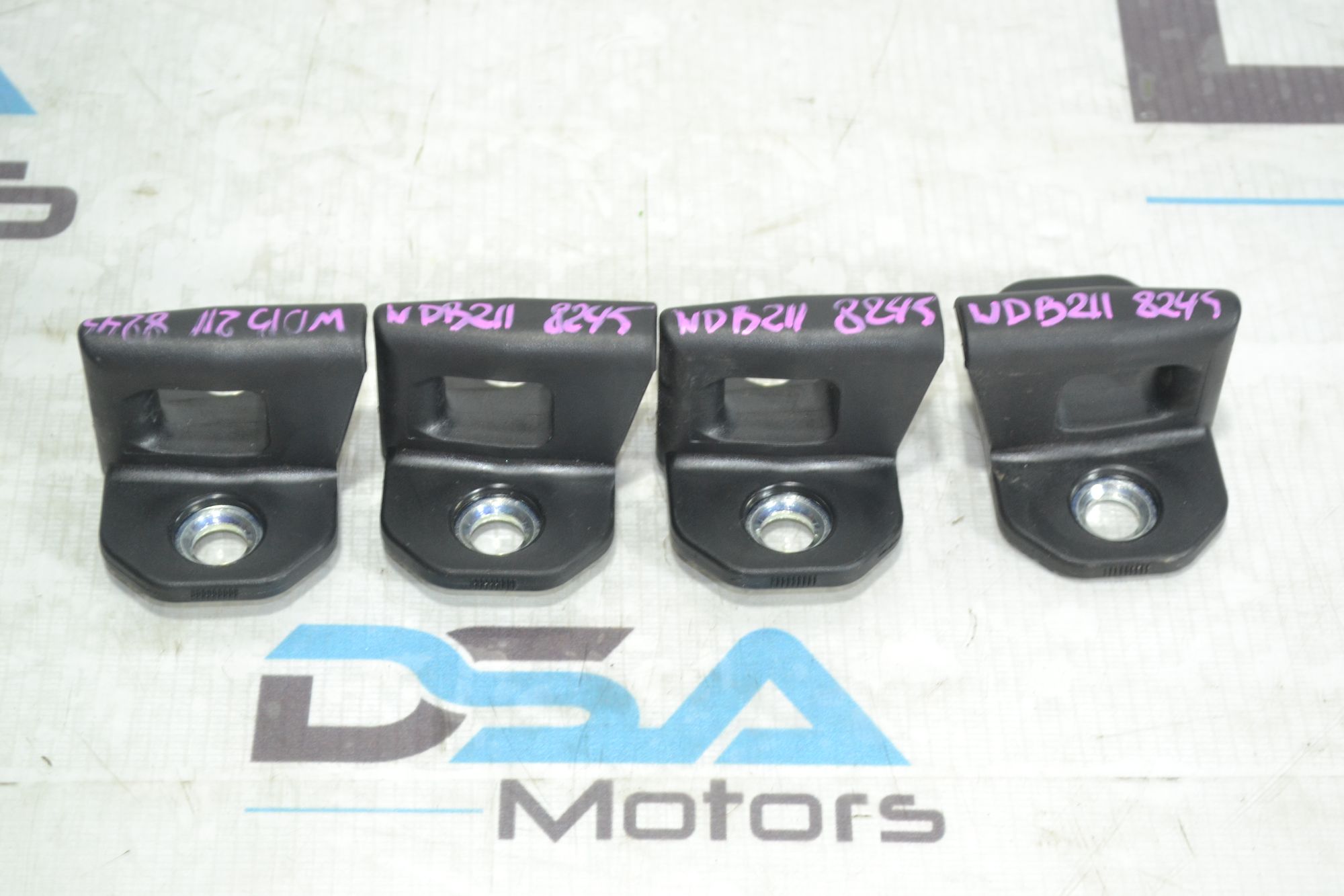 https://ycs.partsauto.market/partsauto-images/thmbs/userImages/b7628e092085f1f91467af1afb6e7630/part/d9949308-49b5-46d4-b246-3dc30bbaf555_1781242656042.jpg
