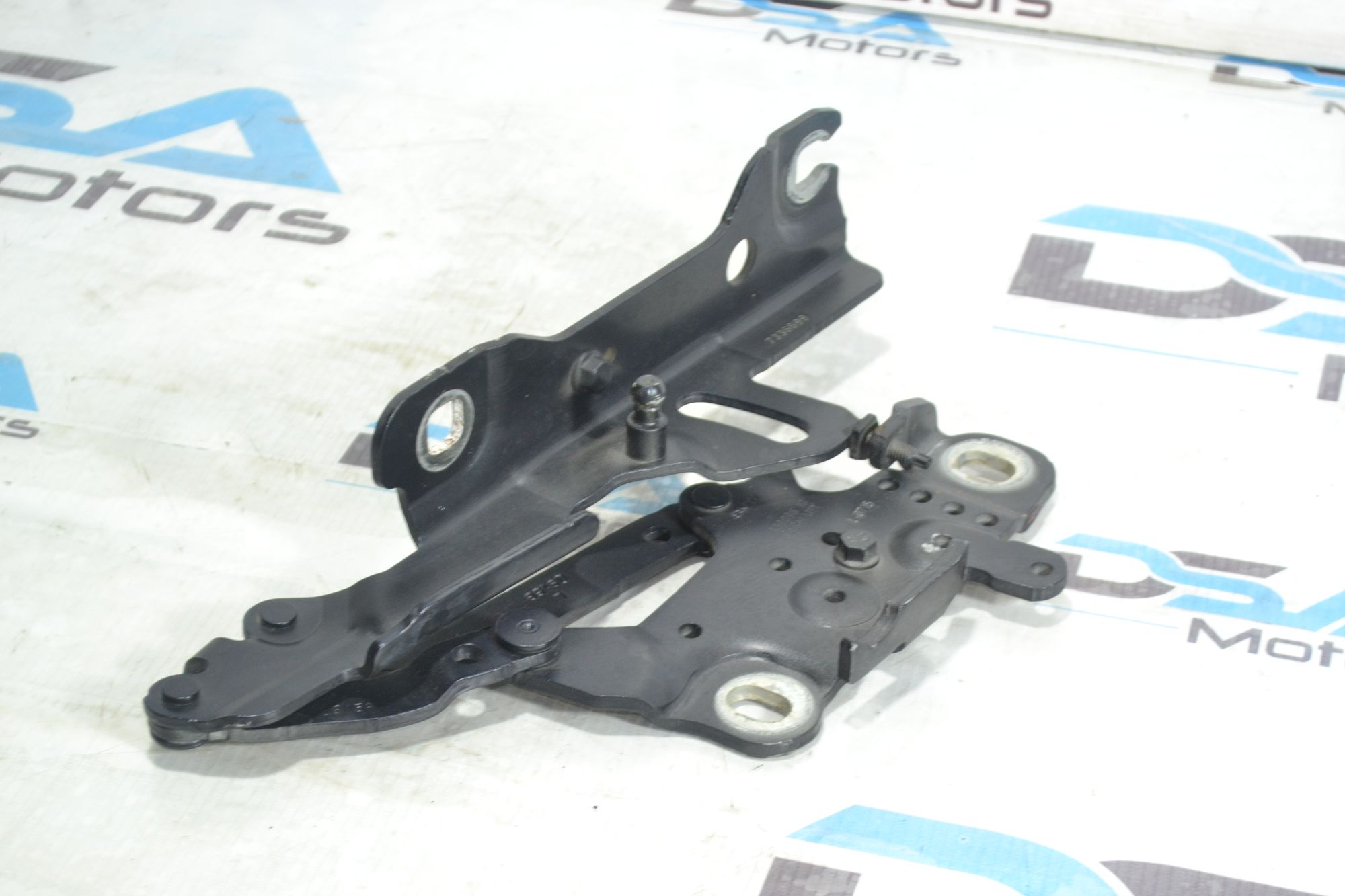 https://ycs.partsauto.market/partsauto-images/thmbs/userImages/b7628e092085f1f91467af1afb6e7630/part/d9f5e3be-005a-4d08-b6ed-c1bd38ea6776_1781169484079.jpg
