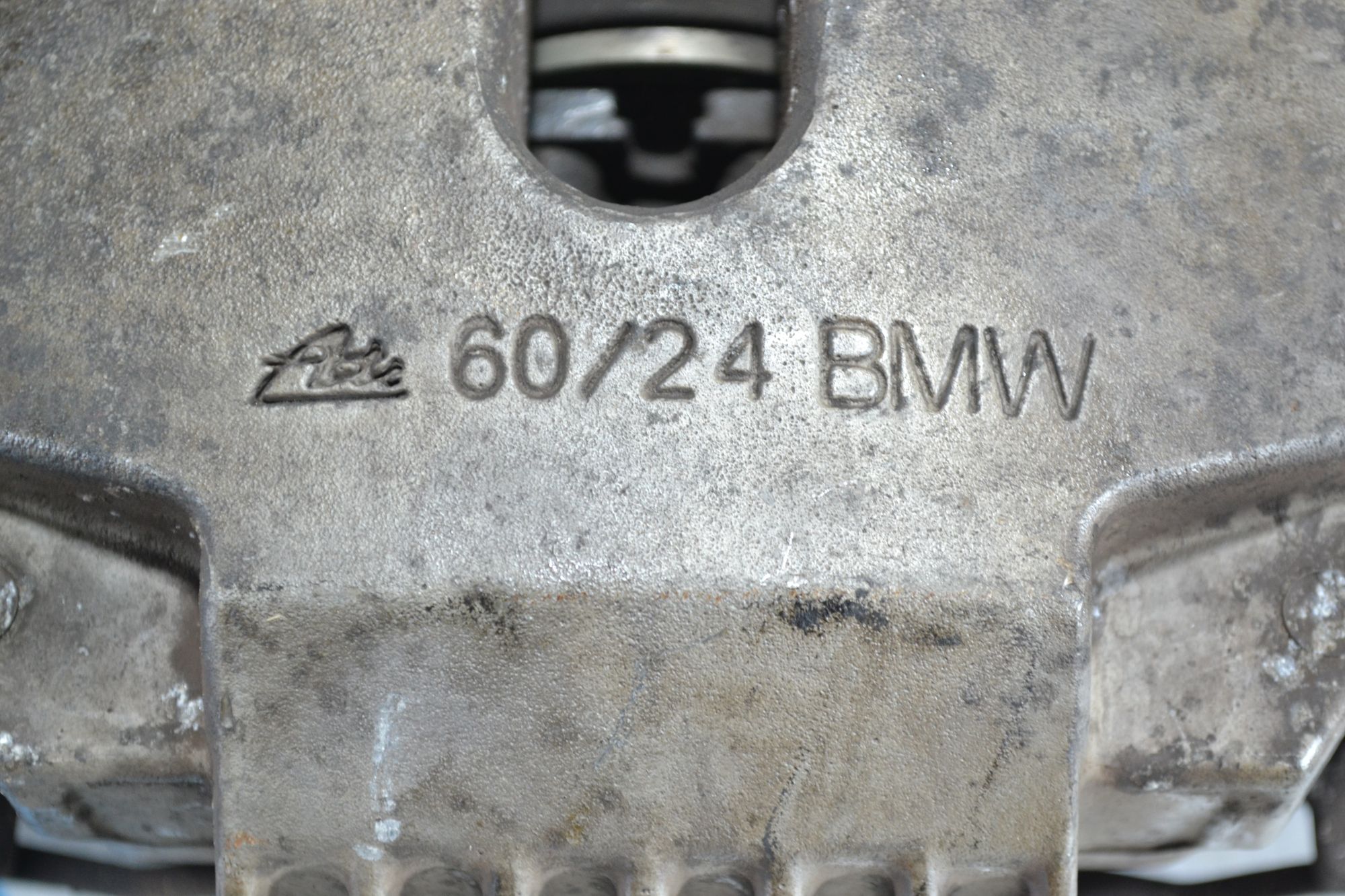 Суппорт тормозной передний левый оригинал BMW E60/E61 из Японии, 2900 рублей, Кореновск