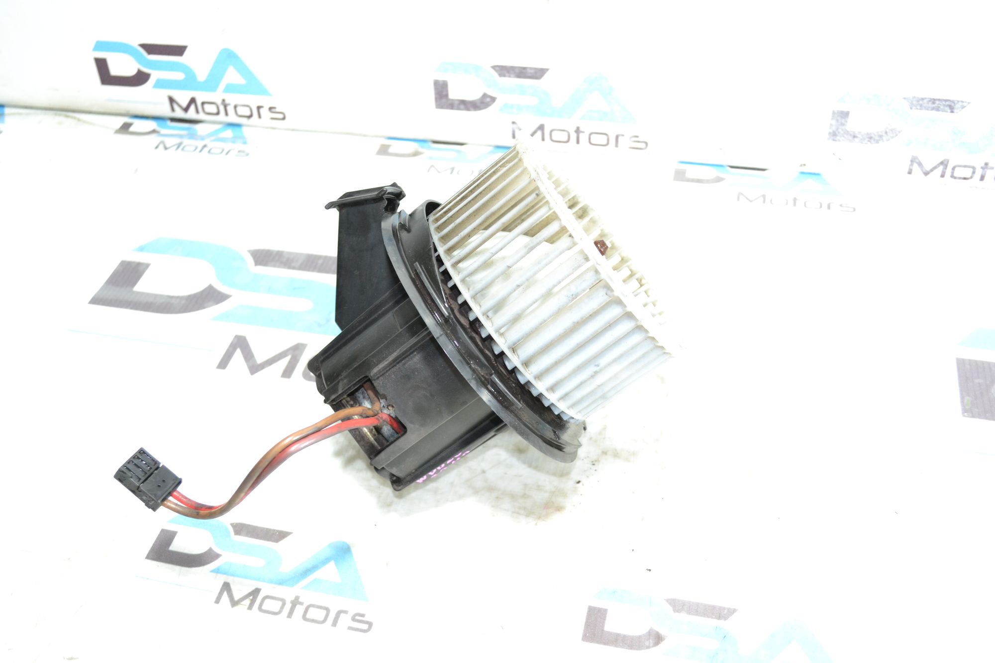 https://ycs.partsauto.market/partsauto-images/thmbs/userImages/b7628e092085f1f91467af1afb6e7630/part/da4fb2e8-ee7a-47e7-8ecc-a66a23f6def2_1785766771439.jpg