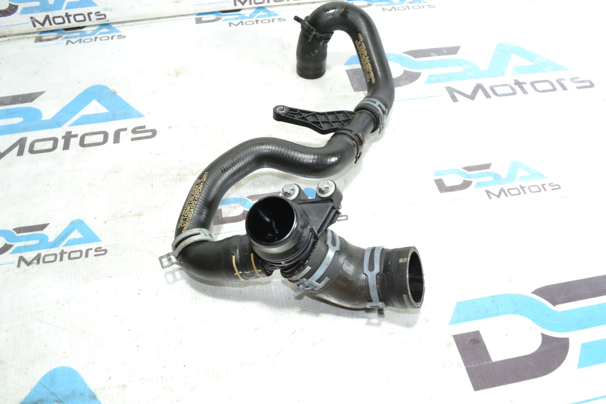 https://ycs.partsauto.market/partsauto-images/thmbs/userImages/b7628e092085f1f91467af1afb6e7630/part/da67d27b-10aa-4a0f-b770-1da883c1848d_1783510040648.jpg