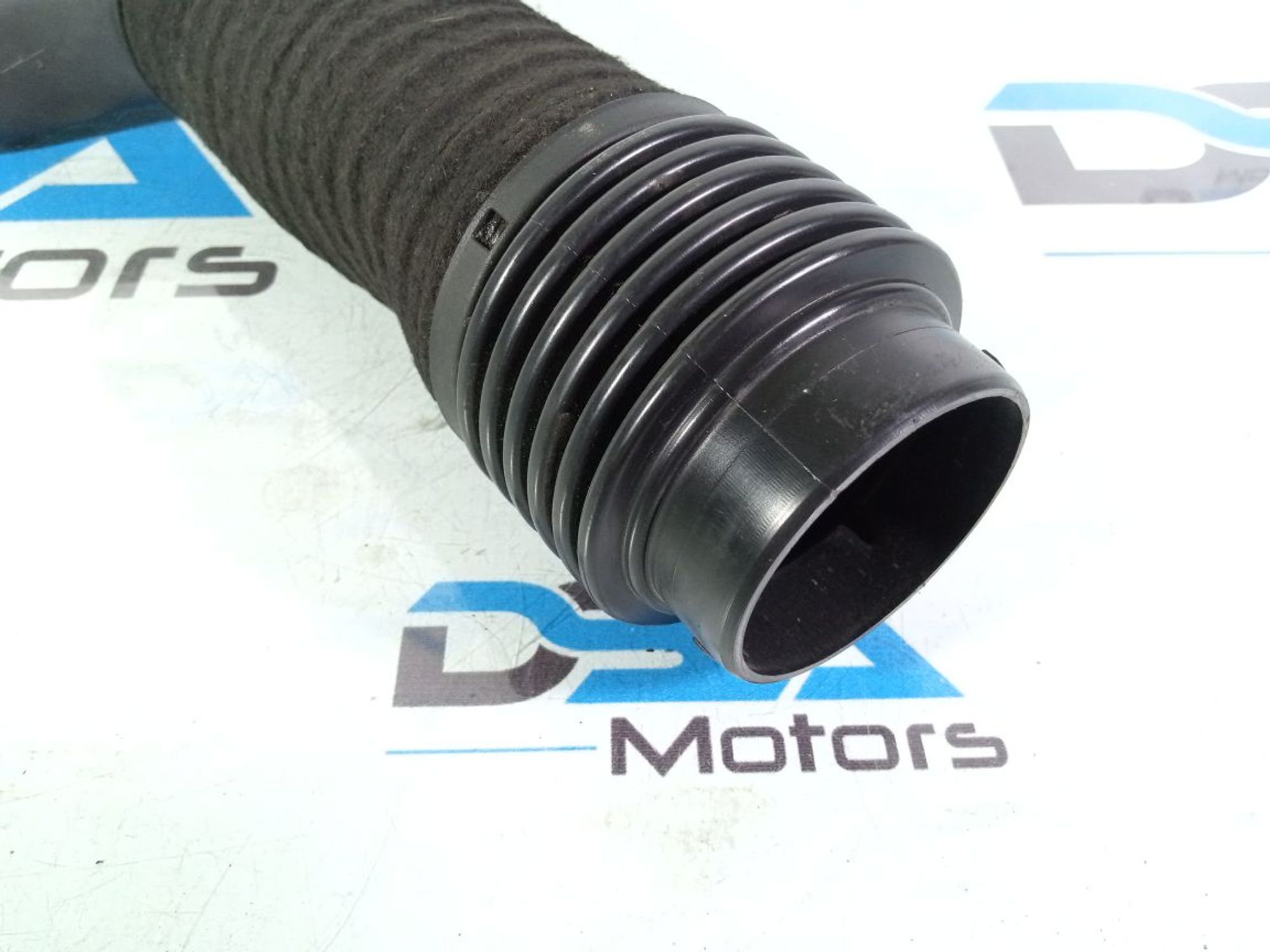 https://ycs.partsauto.market/partsauto-images/thmbs/userImages/b7628e092085f1f91467af1afb6e7630/part/da689b55-10ad-44d8-b134-190895200eaf_1737971568810.jpg