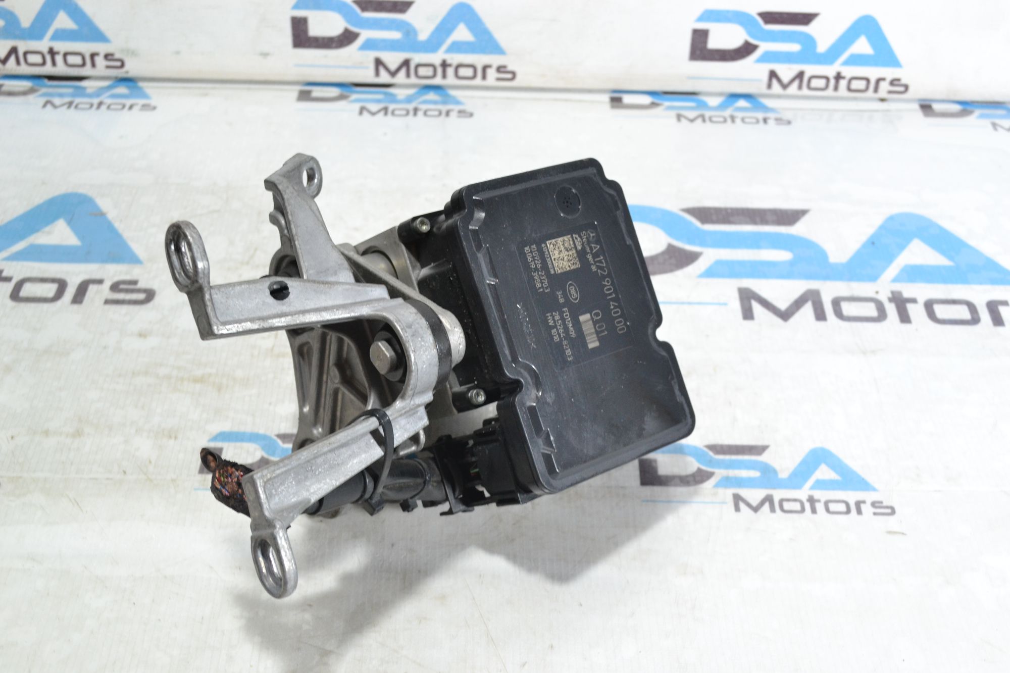 https://ycs.partsauto.market/partsauto-images/thmbs/userImages/b7628e092085f1f91467af1afb6e7630/part/da8adee8-fea2-4afd-9be2-0f2691b4d409_1780467744125.jpg