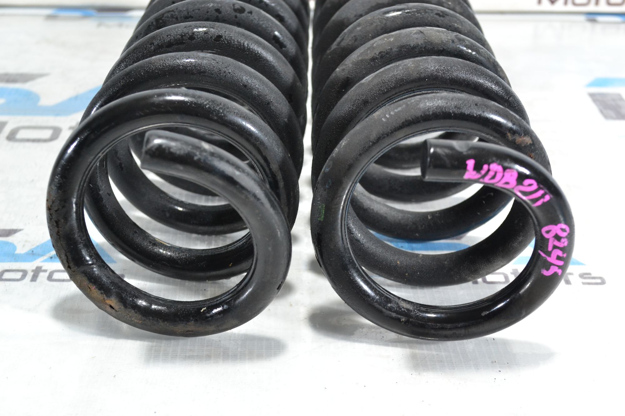 https://ycs.partsauto.market/partsauto-images/thmbs/userImages/b7628e092085f1f91467af1afb6e7630/part/dab06f30-89c1-4b47-8c4c-339c802c2208_1779104565336.jpg