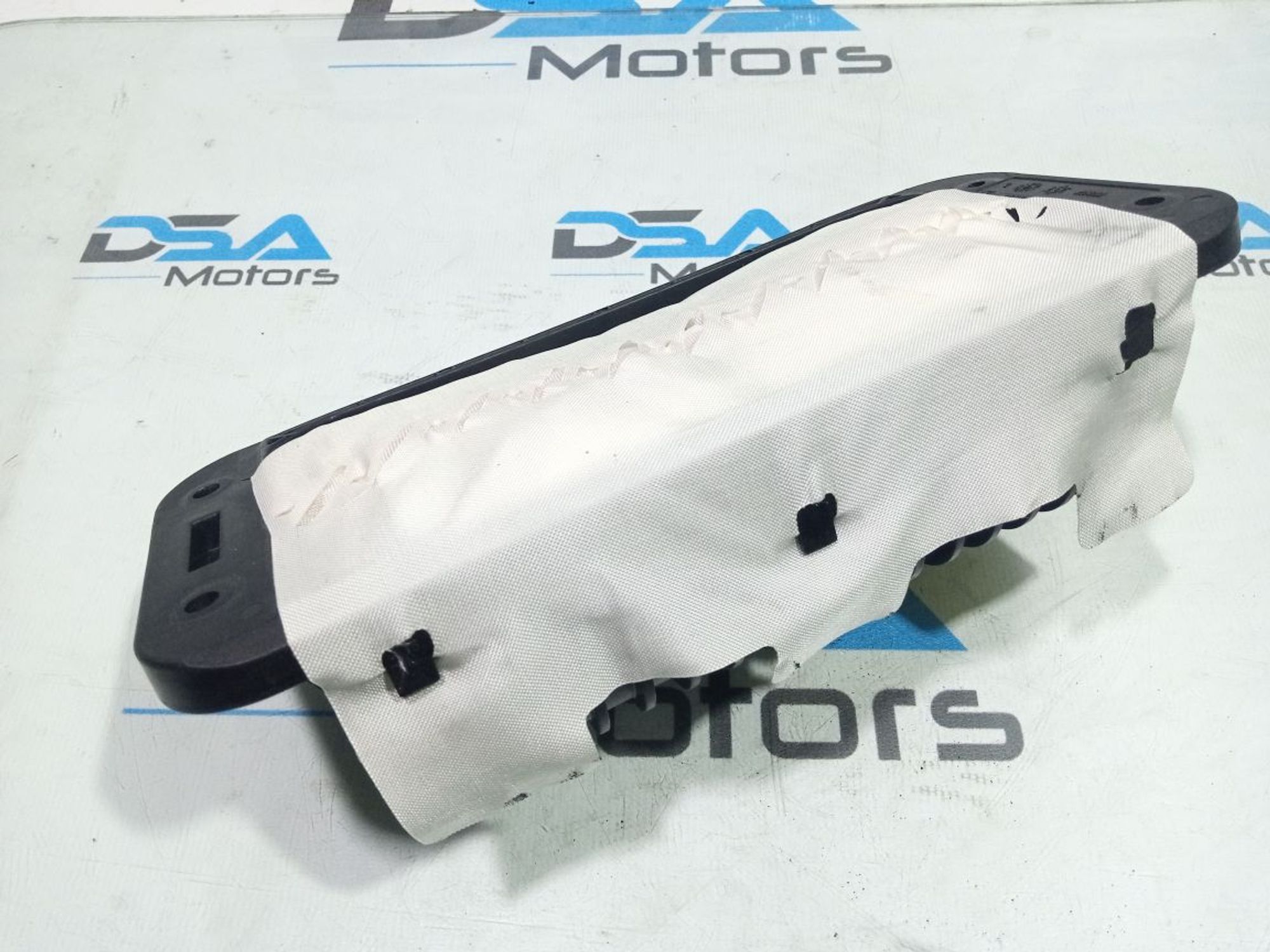 https://ycs.partsauto.market/partsauto-images/thmbs/userImages/b7628e092085f1f91467af1afb6e7630/part/dac9cadc-39e8-4804-9110-86d0cea08632_1748868821337.jpg