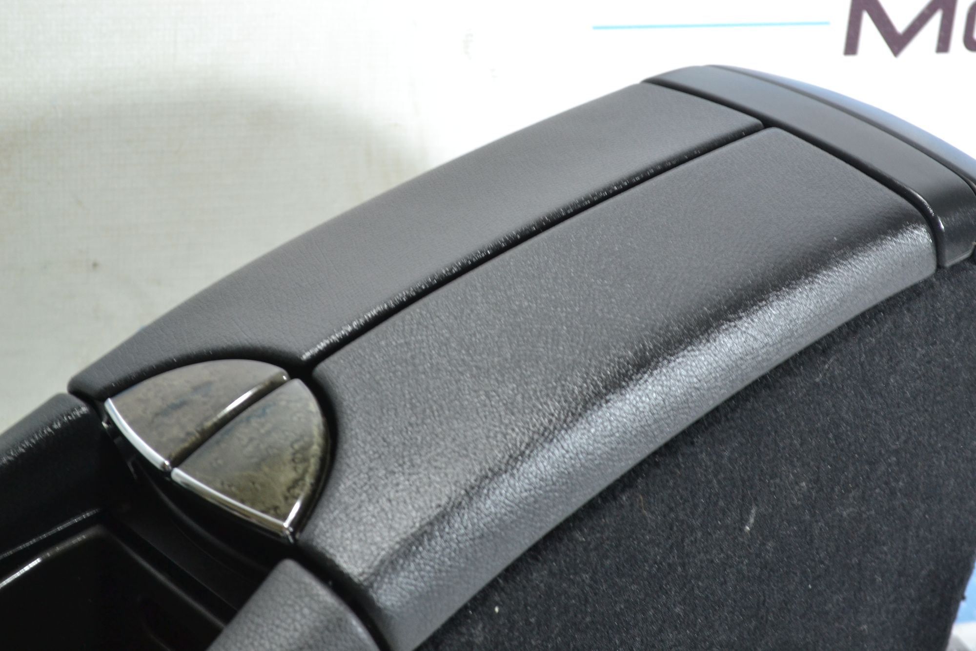 https://ycs.partsauto.market/partsauto-images/thmbs/userImages/b7628e092085f1f91467af1afb6e7630/part/db2af745-b3e7-4579-935c-d3d13e81a4e9_1780926682185.jpg