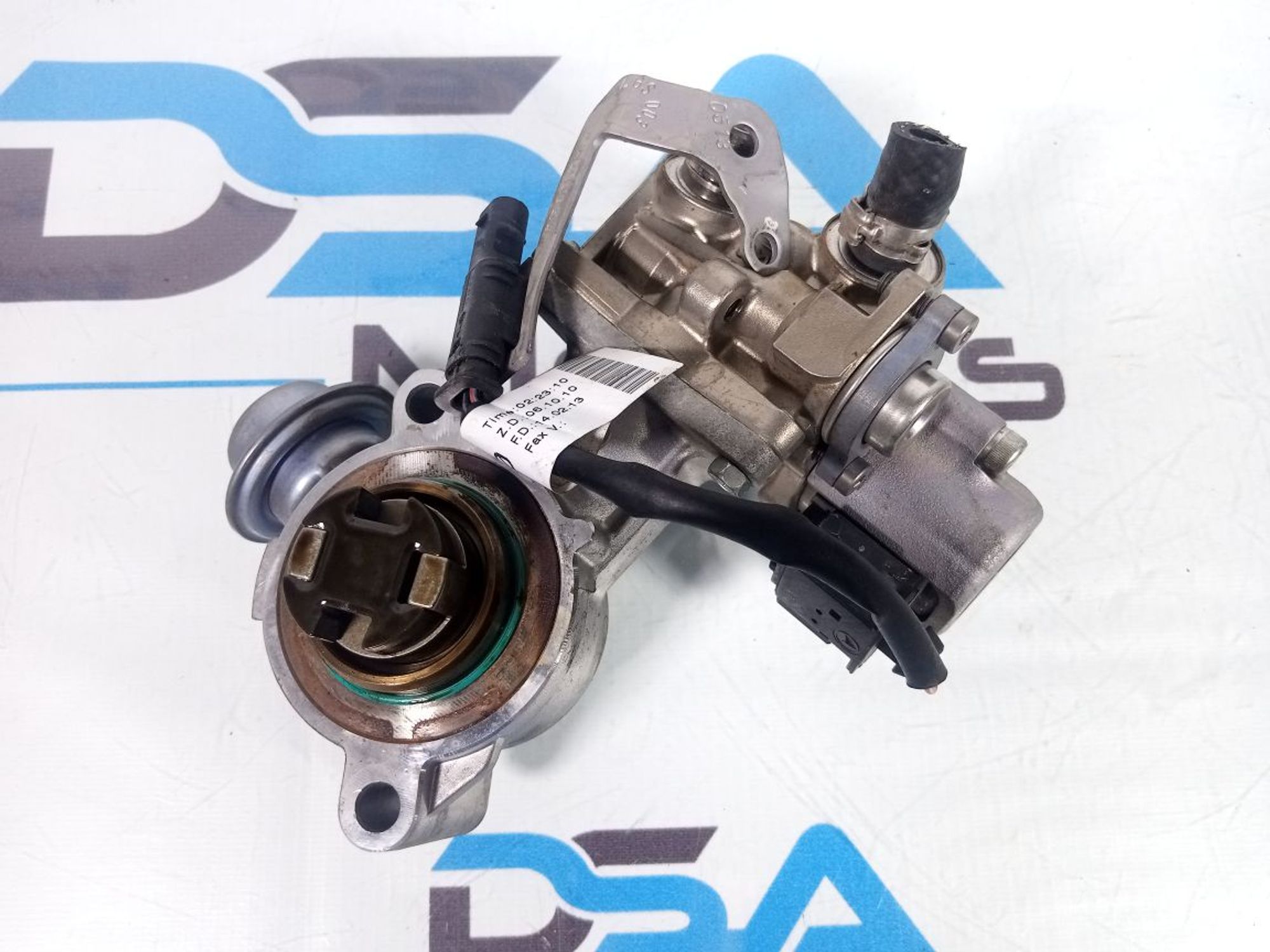 https://ycs.partsauto.market/partsauto-images/thmbs/userImages/b7628e092085f1f91467af1afb6e7630/part/db77d6b7-01db-4a54-83b7-5e8d05097f31_1725897480256.jpg