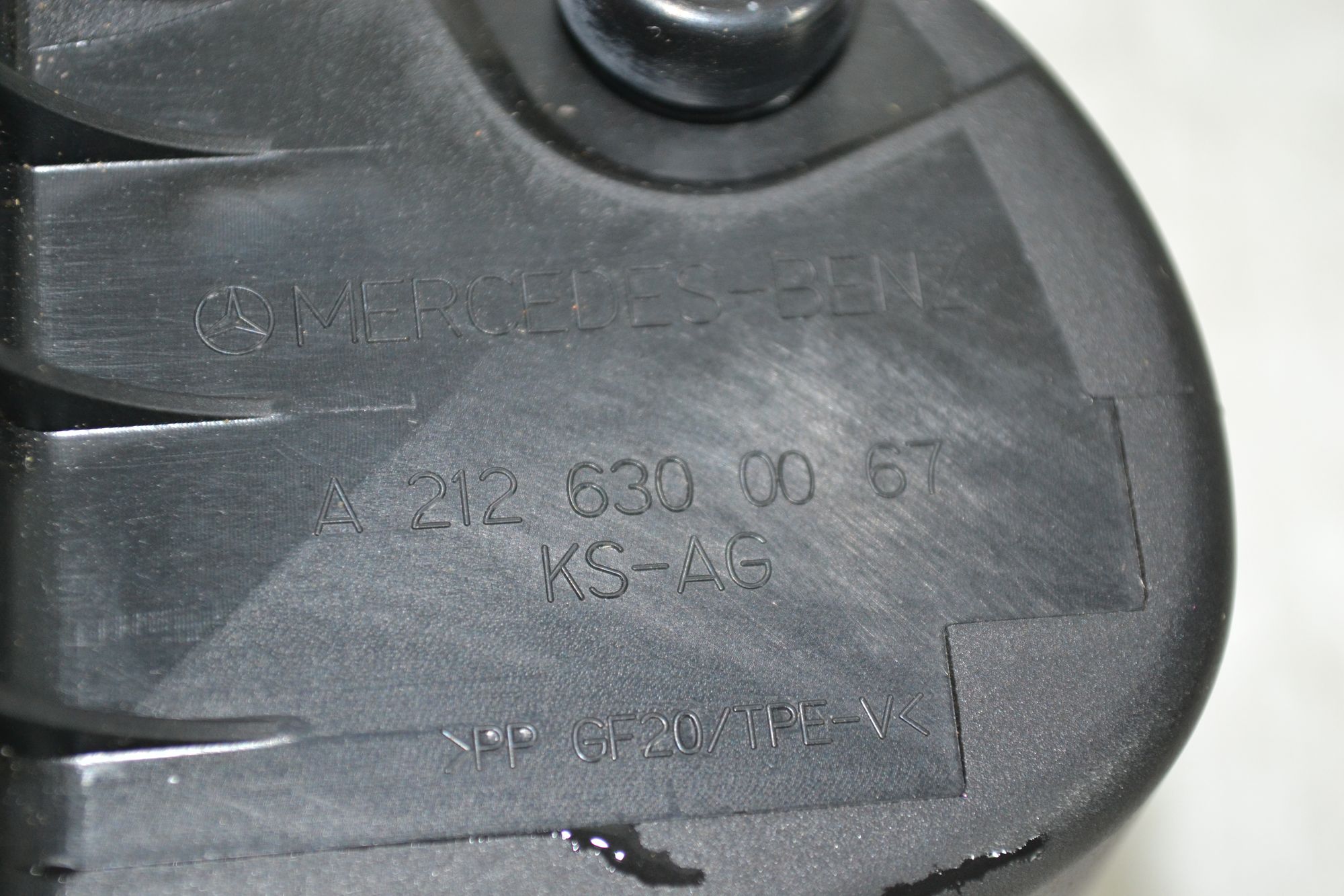 https://ycs.partsauto.market/partsauto-images/thmbs/userImages/b7628e092085f1f91467af1afb6e7630/part/dba45421-3c25-4356-bb90-f2c4525b6392_1784964088388.jpg