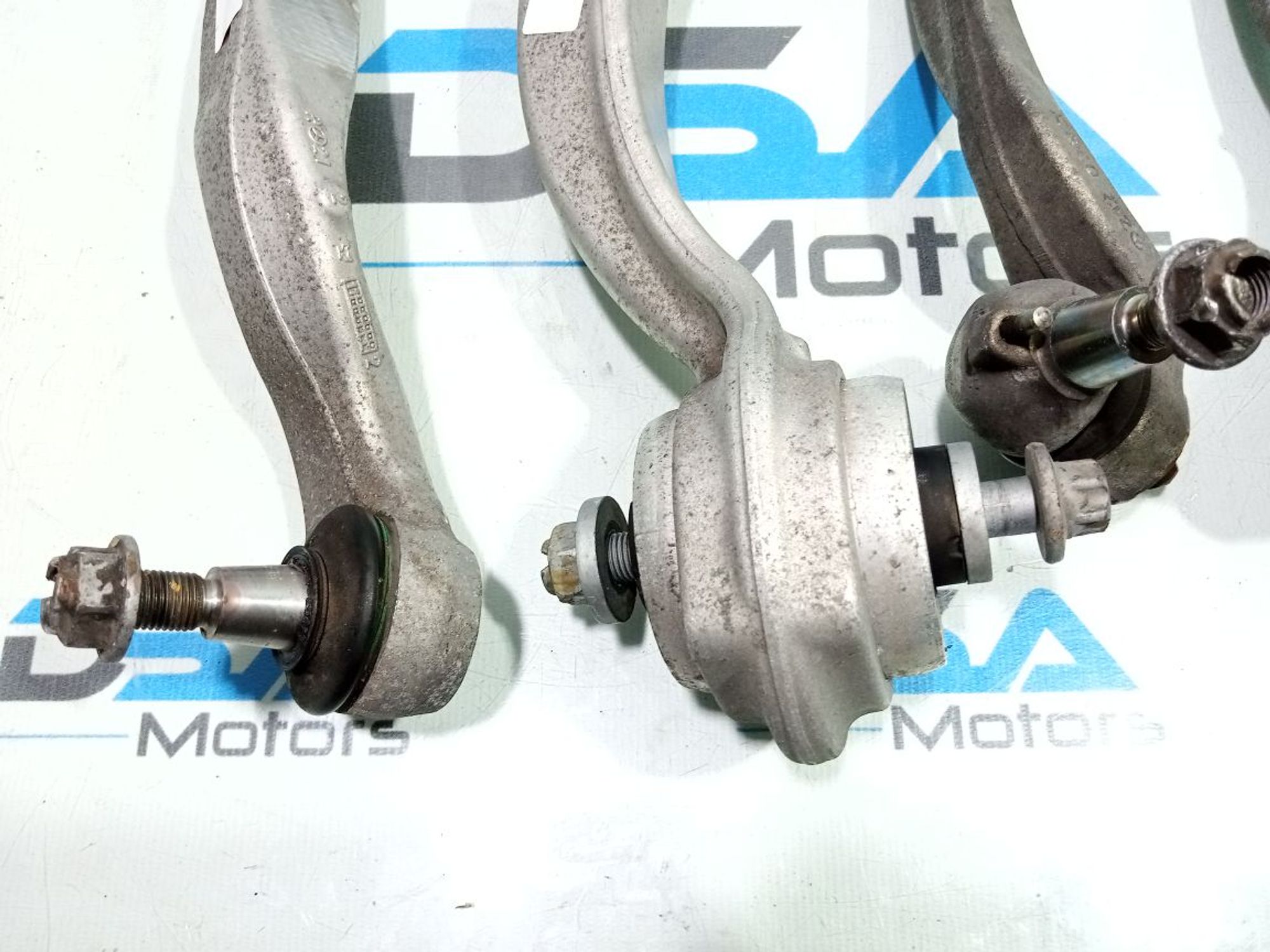 https://ycs.partsauto.market/partsauto-images/thmbs/userImages/b7628e092085f1f91467af1afb6e7630/part/dc1c07dd-f502-42db-abf6-d65b83ca33eb_1748410595663.jpg