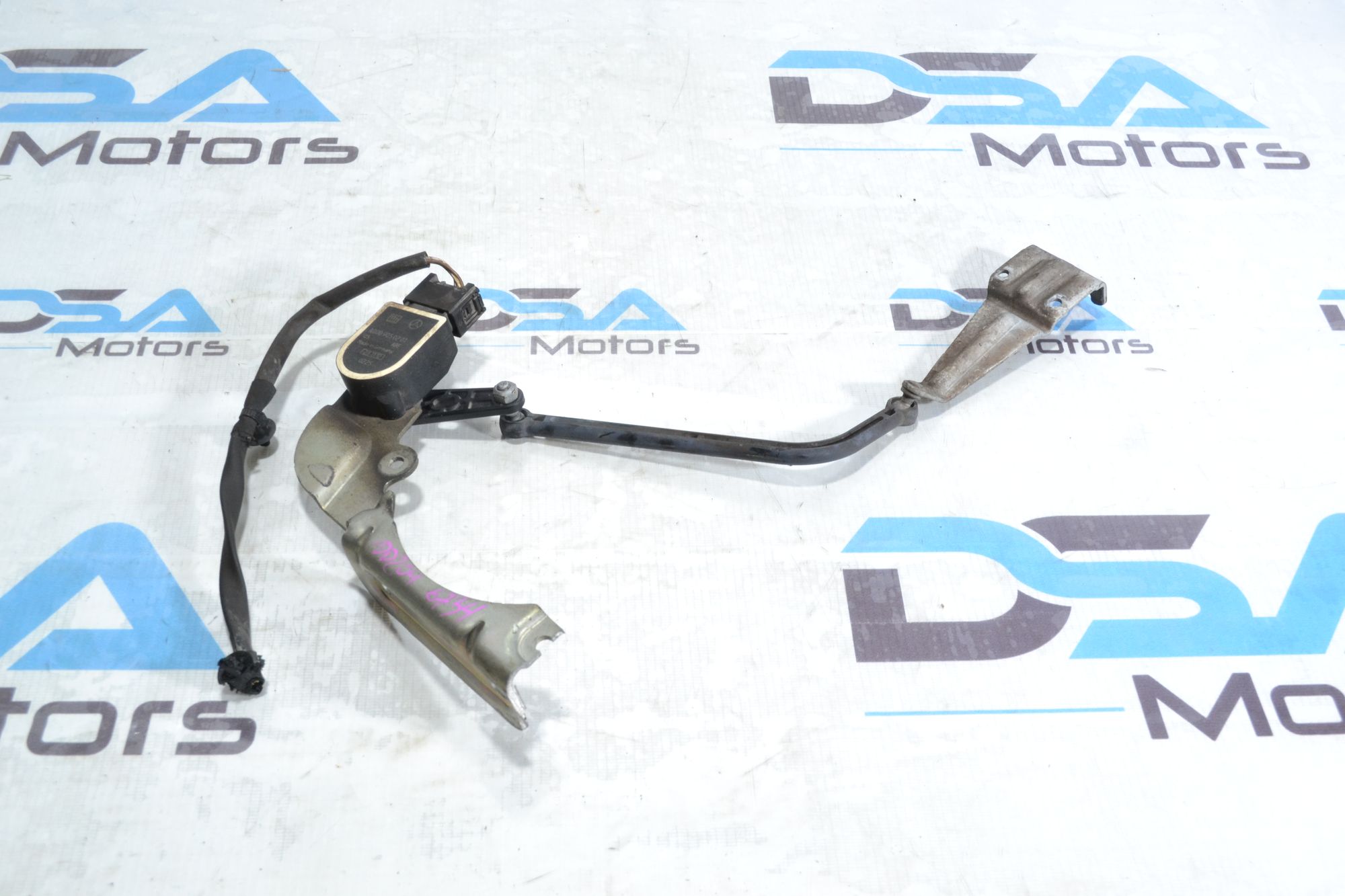 https://ycs.partsauto.market/partsauto-images/thmbs/userImages/b7628e092085f1f91467af1afb6e7630/part/dc2c7c77-5a11-49c7-9317-147d4cca6ef3_1780993774575.jpg