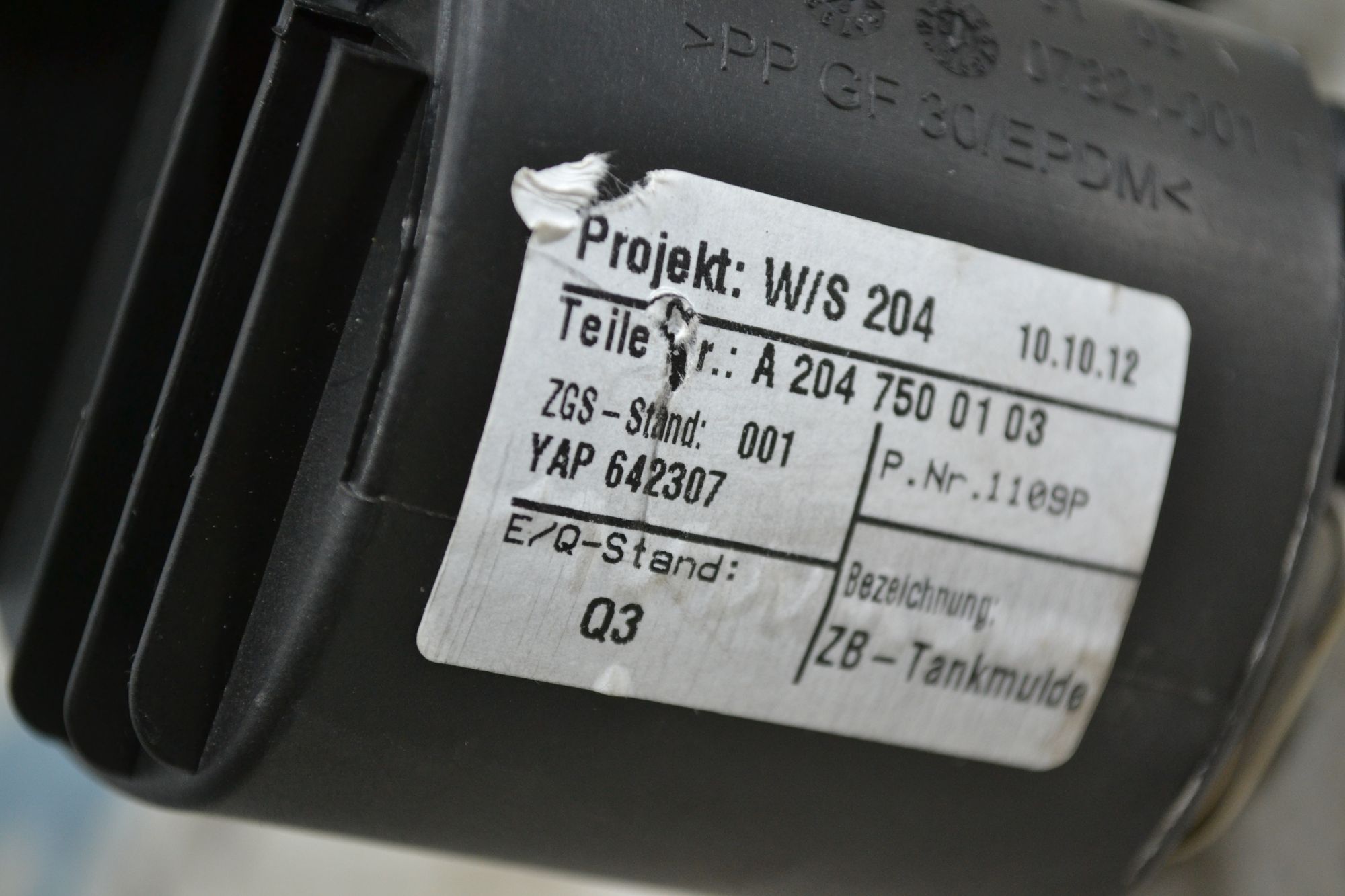 https://ycs.partsauto.market/partsauto-images/thmbs/userImages/b7628e092085f1f91467af1afb6e7630/part/dc8f0169-29de-4dfb-9157-5f42bc2cad2b_1784032212577.jpg