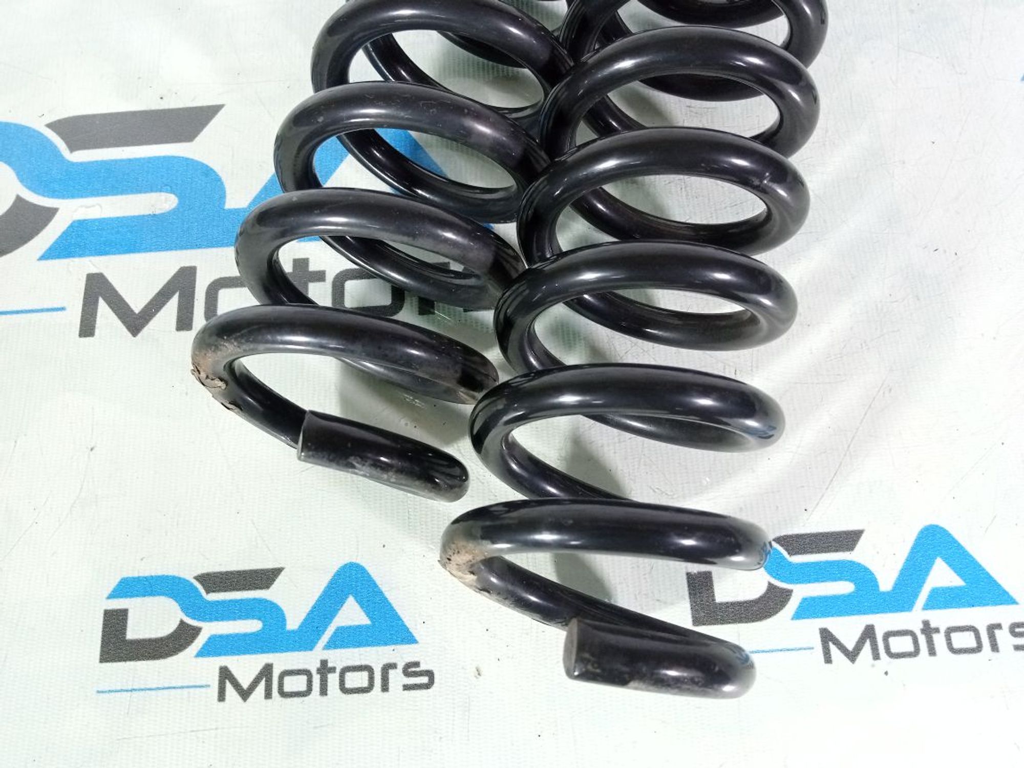 https://ycs.partsauto.market/partsauto-images/thmbs/userImages/b7628e092085f1f91467af1afb6e7630/part/dcad3ecd-eab3-45ec-bebd-2ee91ec04ae8_1740904635745.jpg