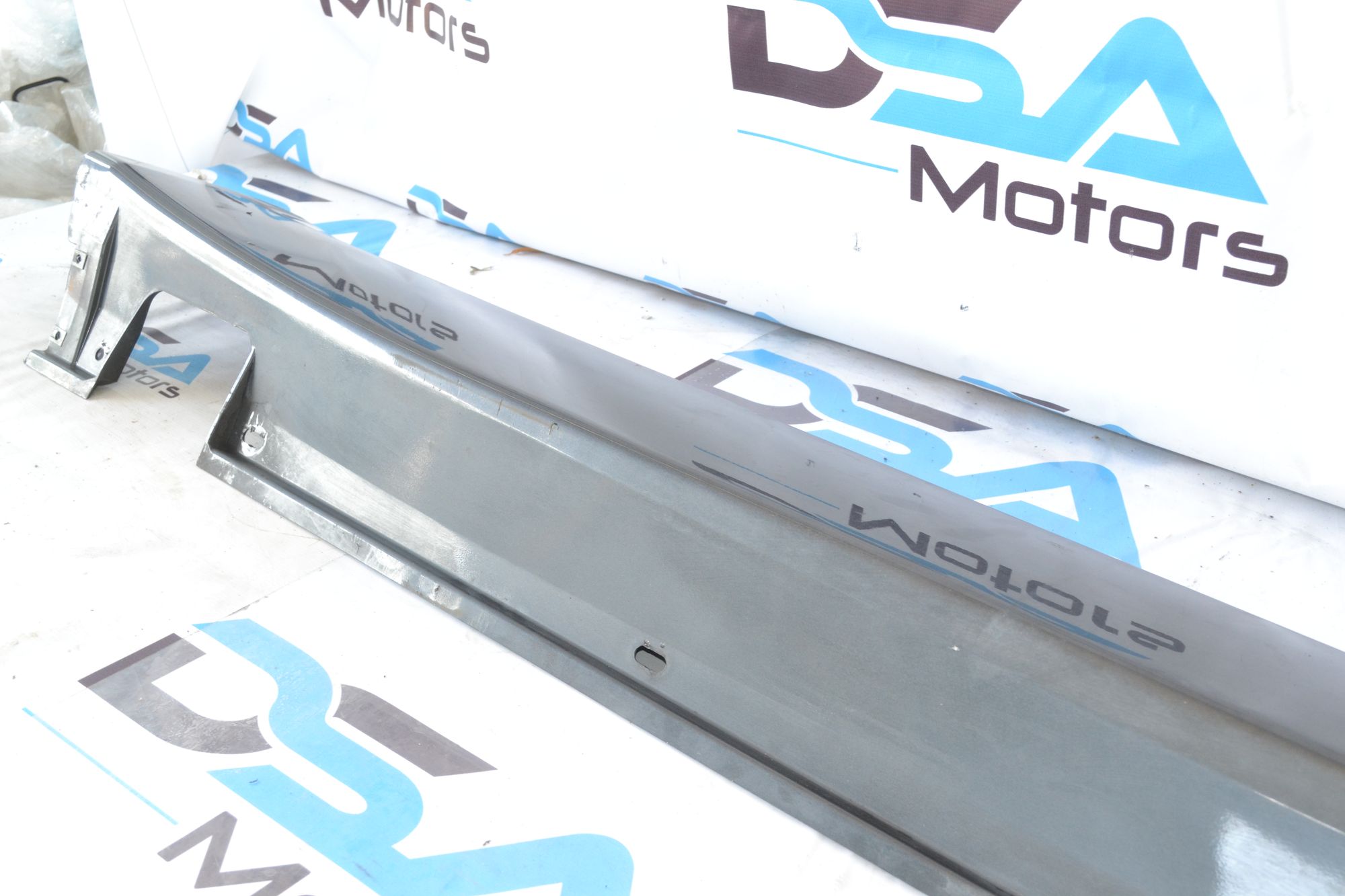 https://ycs.partsauto.market/partsauto-images/thmbs/userImages/b7628e092085f1f91467af1afb6e7630/part/dcadc1dd-a374-41b7-96f1-05ac59571aa8_1781003845167.jpg