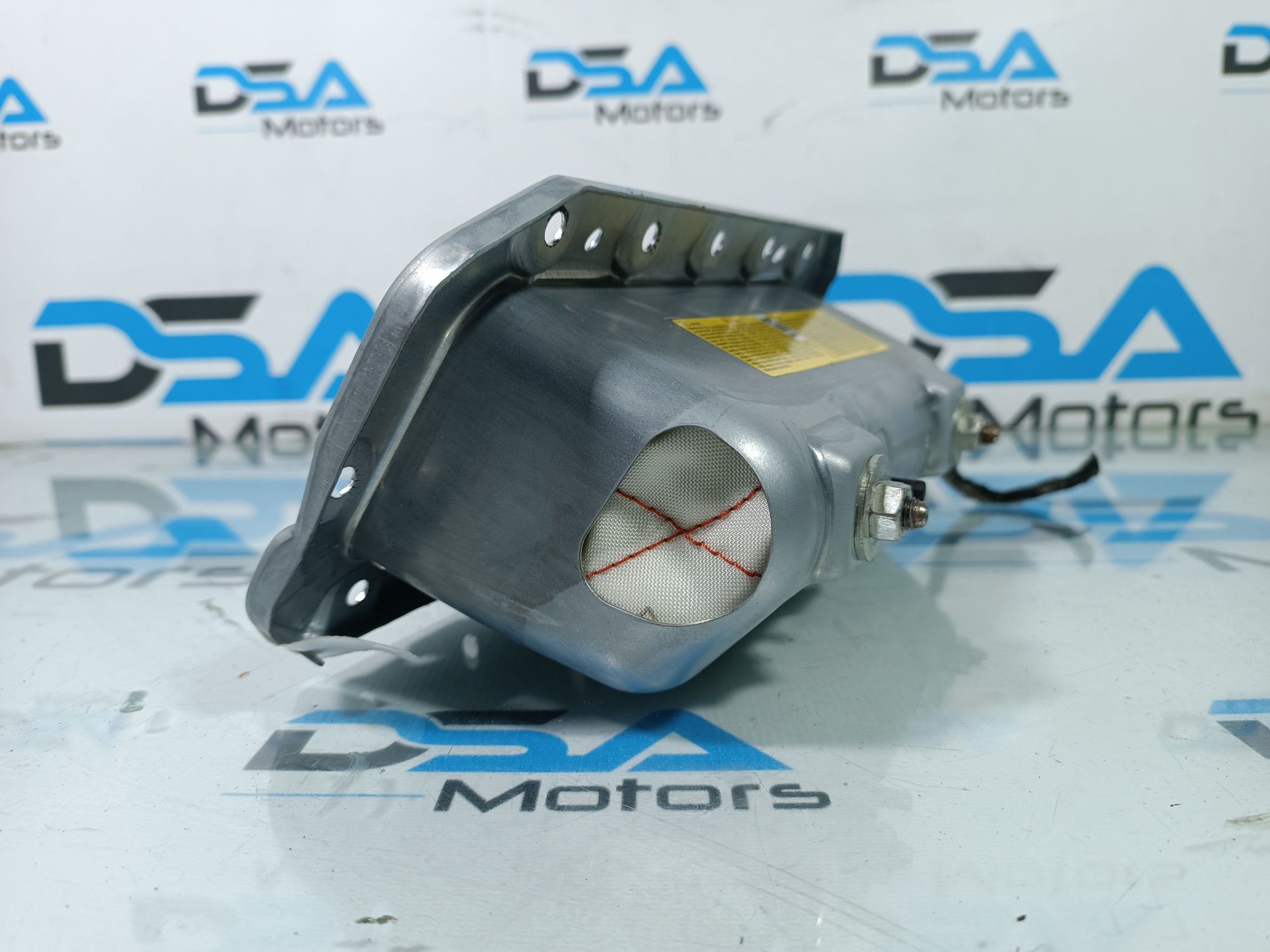 https://ycs.partsauto.market/partsauto-images/thmbs/userImages/b7628e092085f1f91467af1afb6e7630/part/dd4b97af-3d75-43f7-9a46-34870358b045_1704385170217.jpg