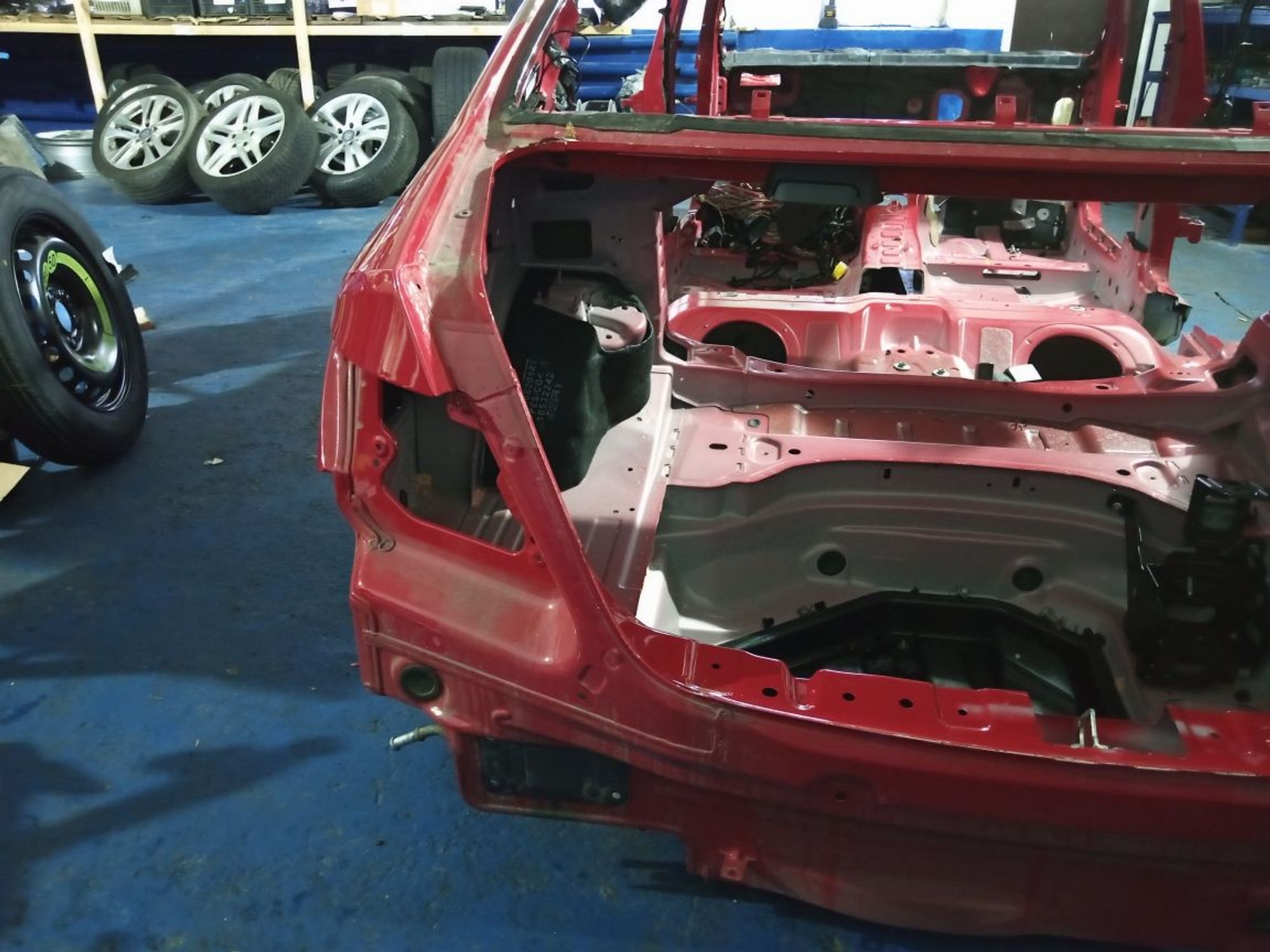https://ycs.partsauto.market/partsauto-images/thmbs/userImages/b7628e092085f1f91467af1afb6e7630/part/dd5522b9-bcf0-4b0d-8166-df67cf6b1588_1736948246638.jpg