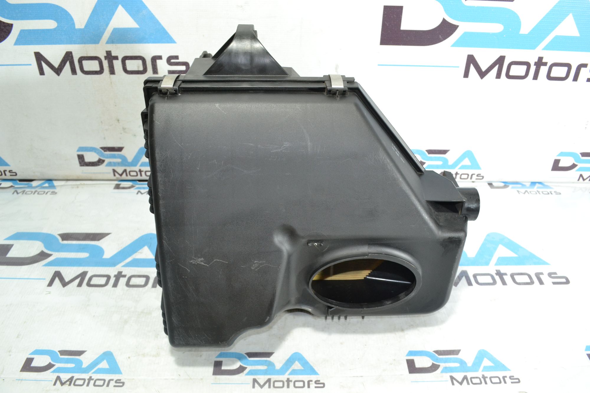 https://ycs.partsauto.market/partsauto-images/thmbs/userImages/b7628e092085f1f91467af1afb6e7630/part/dd560e1a-72ed-4194-ab5b-5a2ab7557c39_1780410345003.jpg