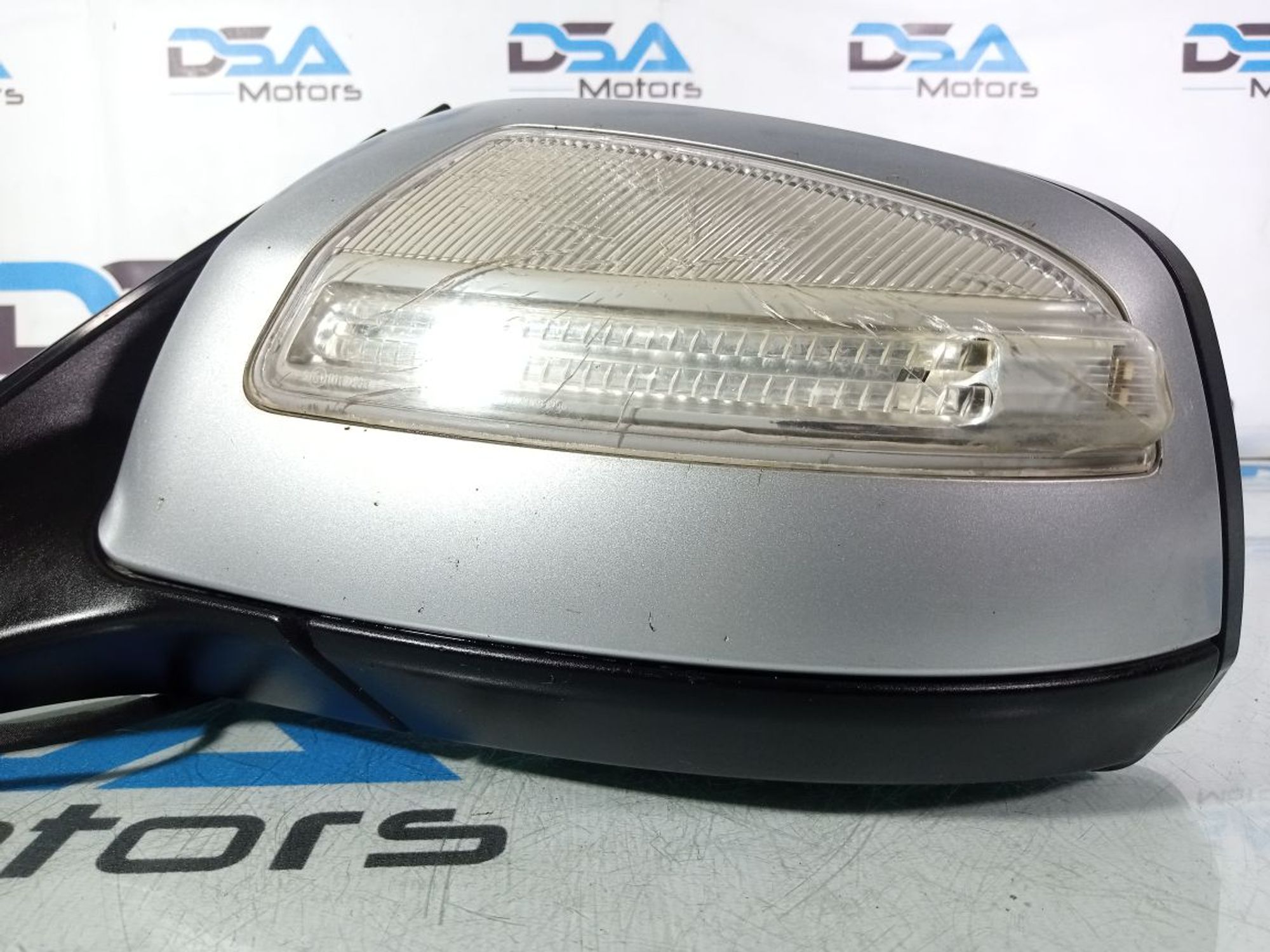 https://ycs.partsauto.market/partsauto-images/thmbs/userImages/b7628e092085f1f91467af1afb6e7630/part/dd79c251-1b60-4394-ac71-1e09f2673664_1746169107700.jpg