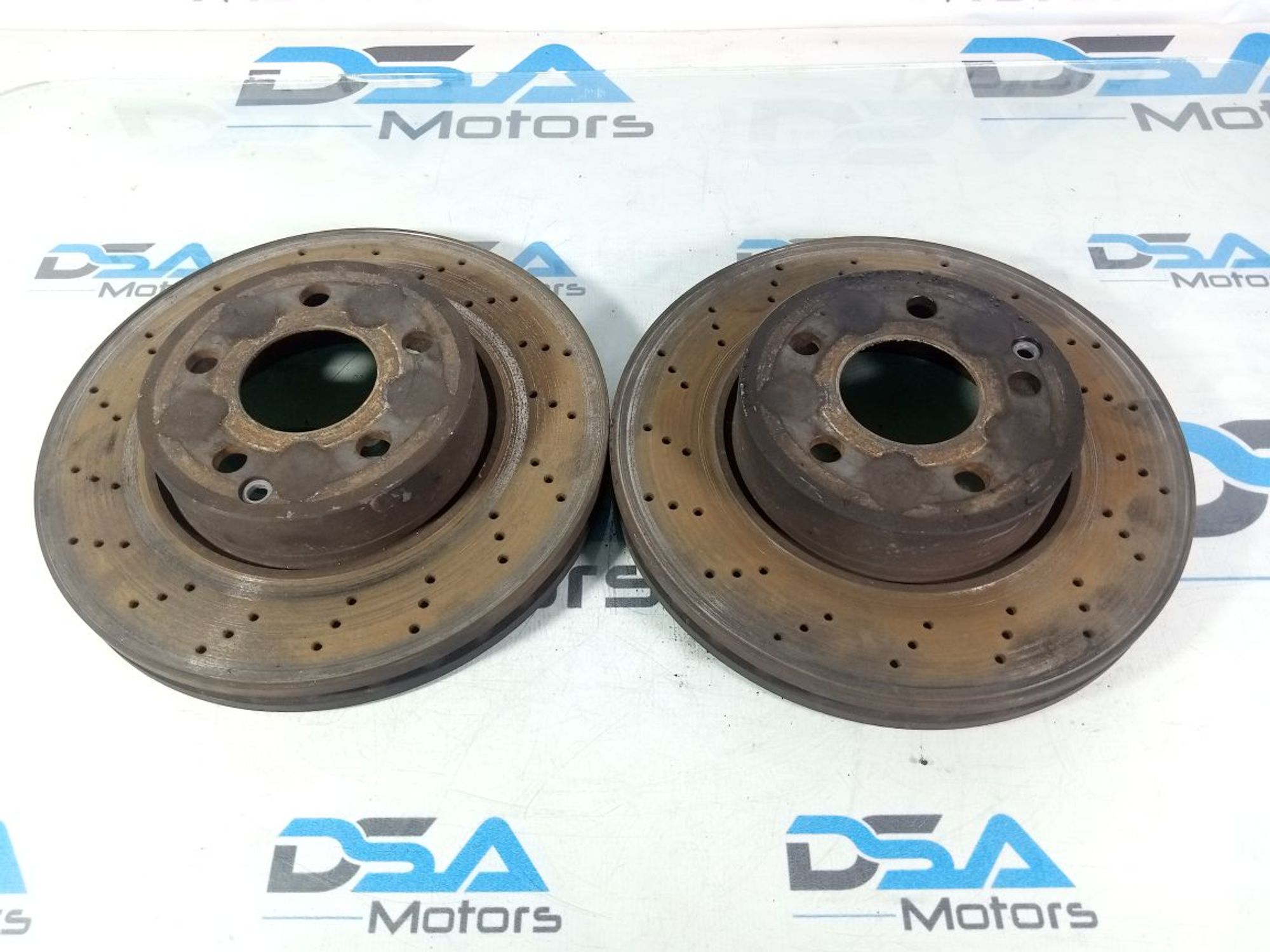 https://ycs.partsauto.market/partsauto-images/thmbs/userImages/b7628e092085f1f91467af1afb6e7630/part/dda17701-8517-4ec7-9f5a-2b3406f4ddc8_1744287795221.jpg