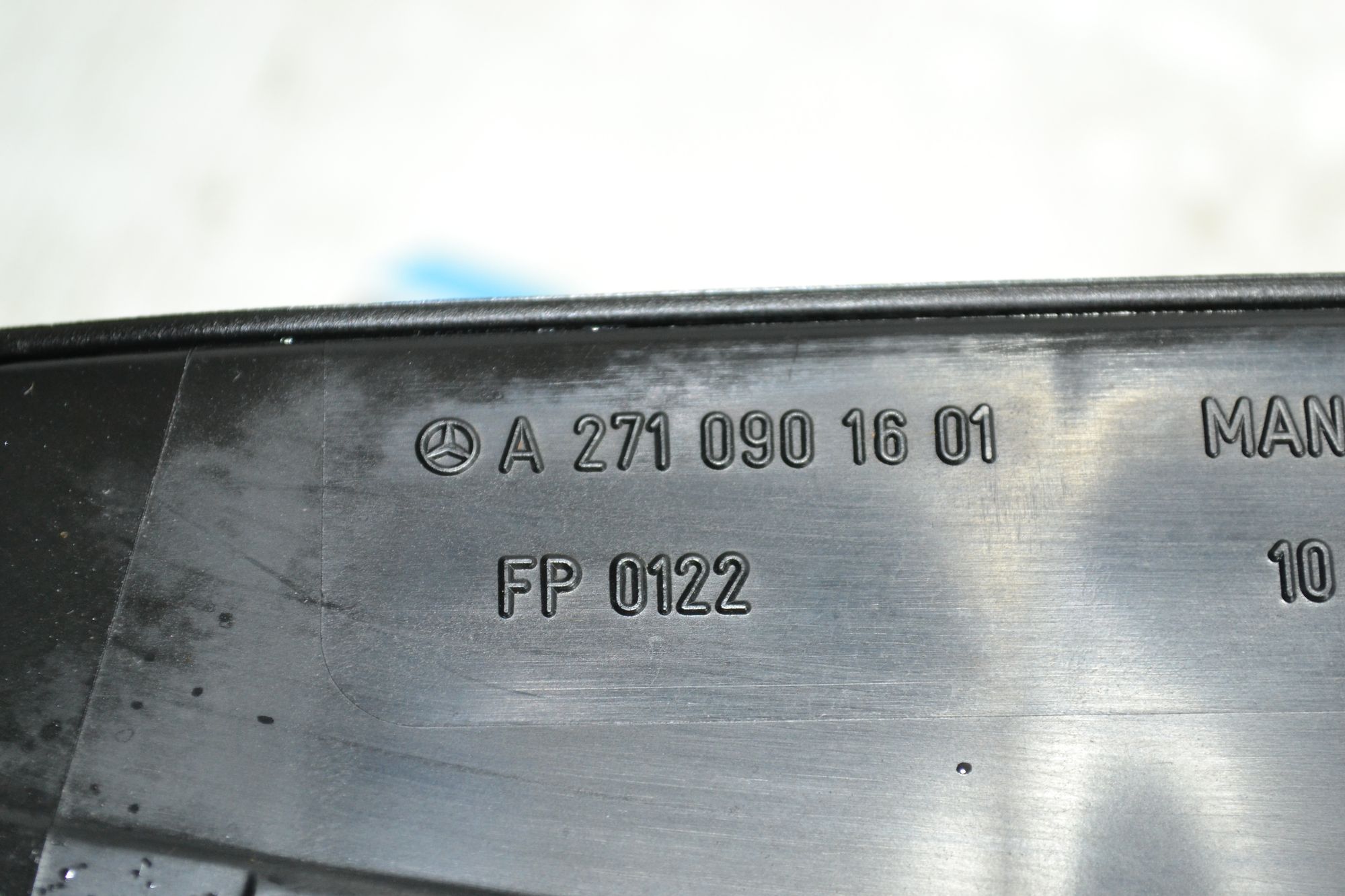 Корпус воздушного фильтра Mercedes W204/W212 M271 из Японии, 900 рублей, Кореновск