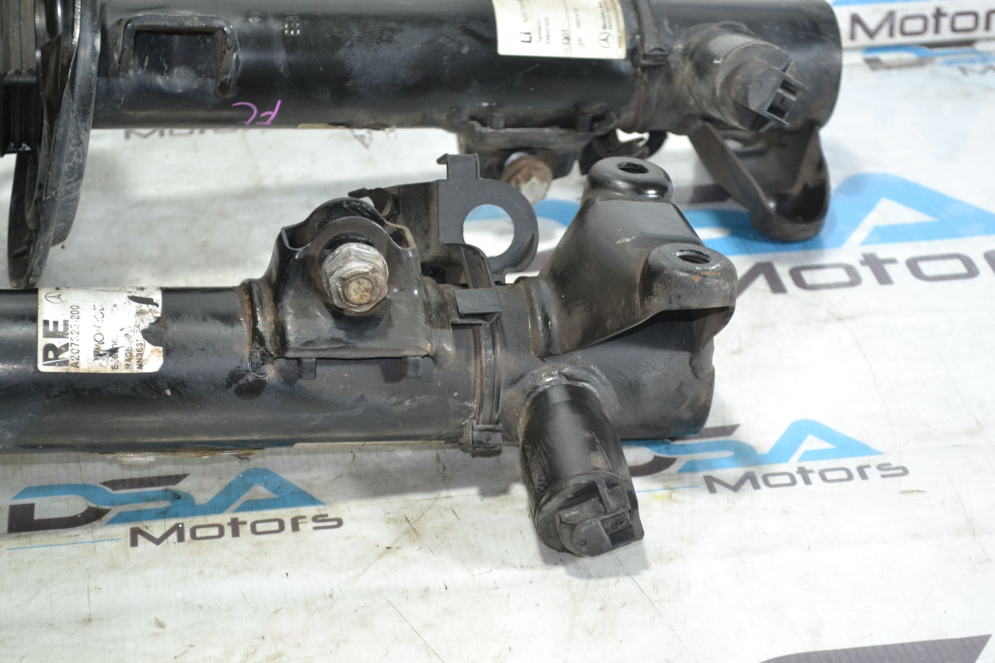 Передние амортизаторы Mercedes W204 Япония, 39900 рублей, Кореновск