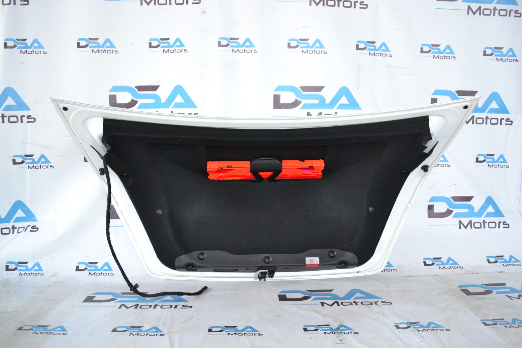 https://ycs.partsauto.market/partsauto-images/thmbs/userImages/b7628e092085f1f91467af1afb6e7630/part/de7362e9-6ec5-42ef-9b46-a3f1c45c5f79_1784196910245.jpg