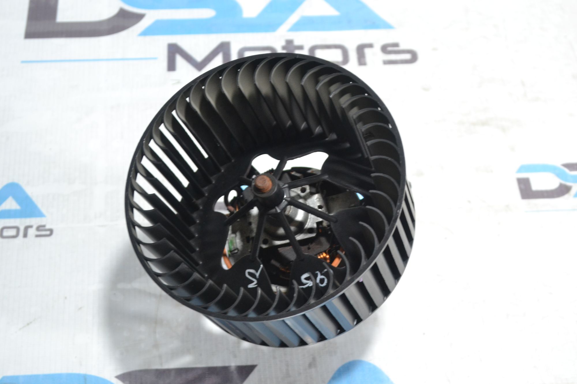 https://ycs.partsauto.market/partsauto-images/thmbs/userImages/b7628e092085f1f91467af1afb6e7630/part/deab391a-ad28-4077-93fa-95a11c3a3eea_1781086018222.jpg