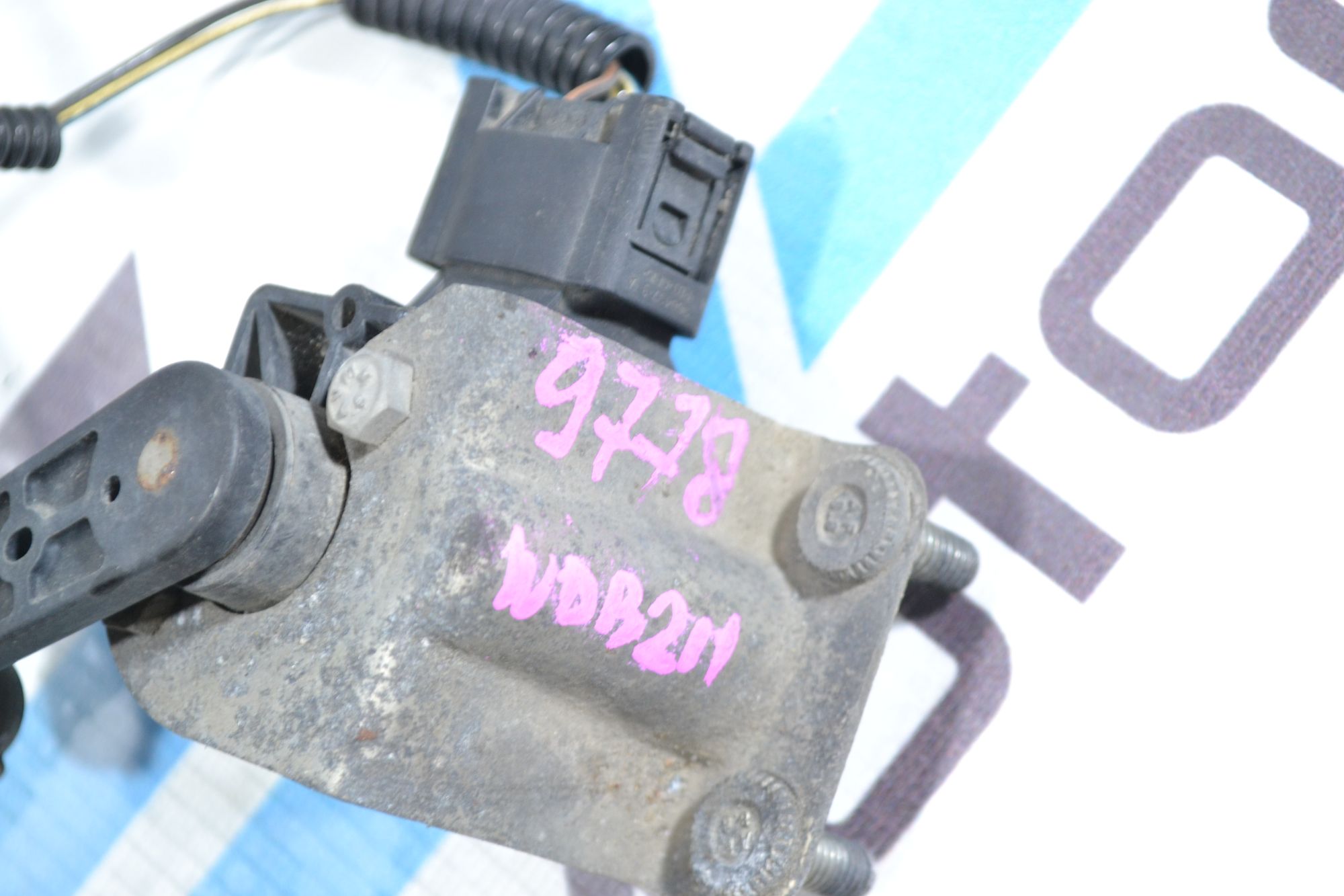 https://ycs.partsauto.market/partsauto-images/thmbs/userImages/b7628e092085f1f91467af1afb6e7630/part/dec26aba-8b3d-4e07-8d47-d60bb77f45ae_1781604865349.jpg