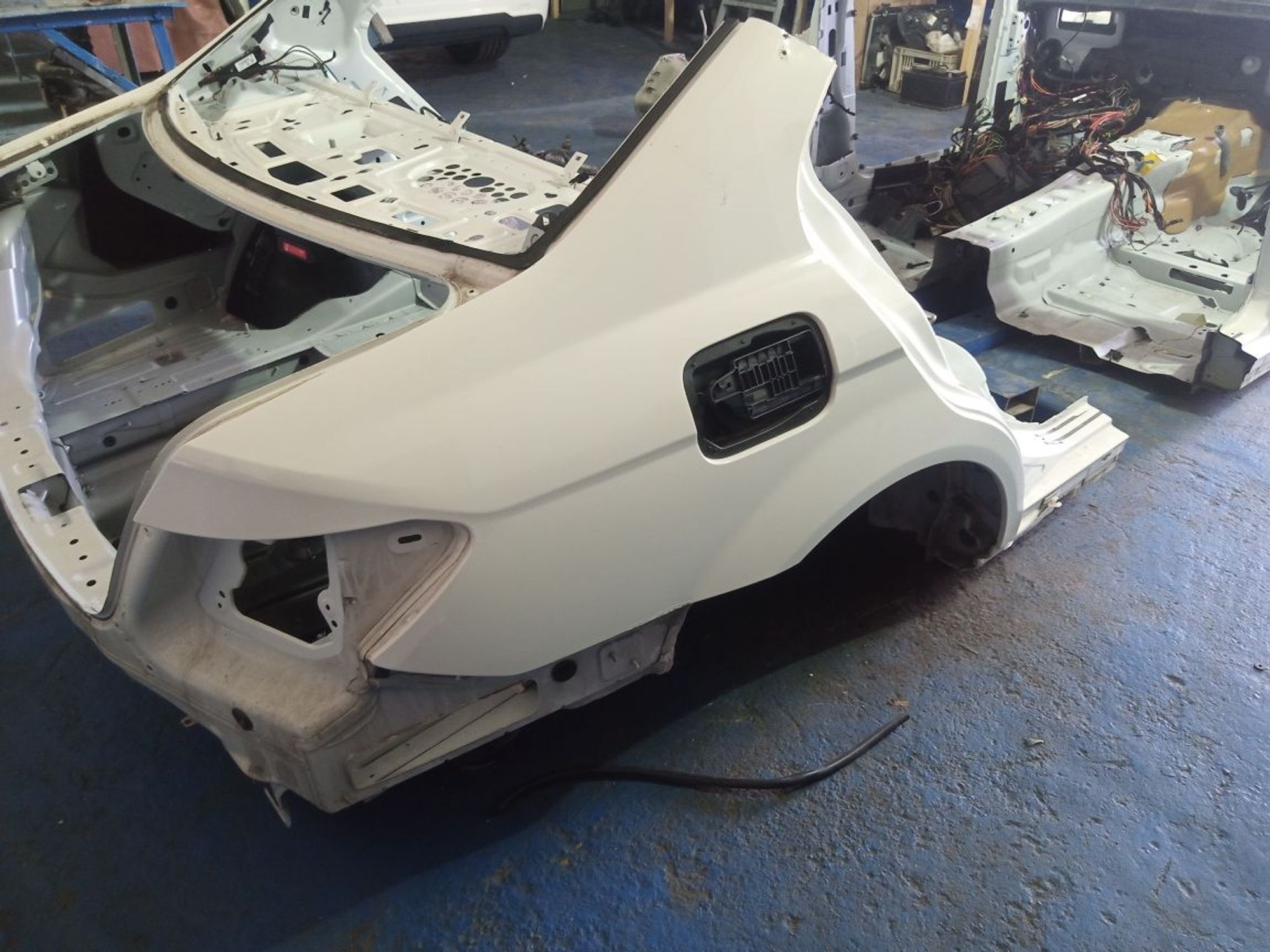 https://ycs.partsauto.market/partsauto-images/thmbs/userImages/b7628e092085f1f91467af1afb6e7630/part/dedf963e-f3c9-428c-9977-19a570911e30_1741696981936.jpg