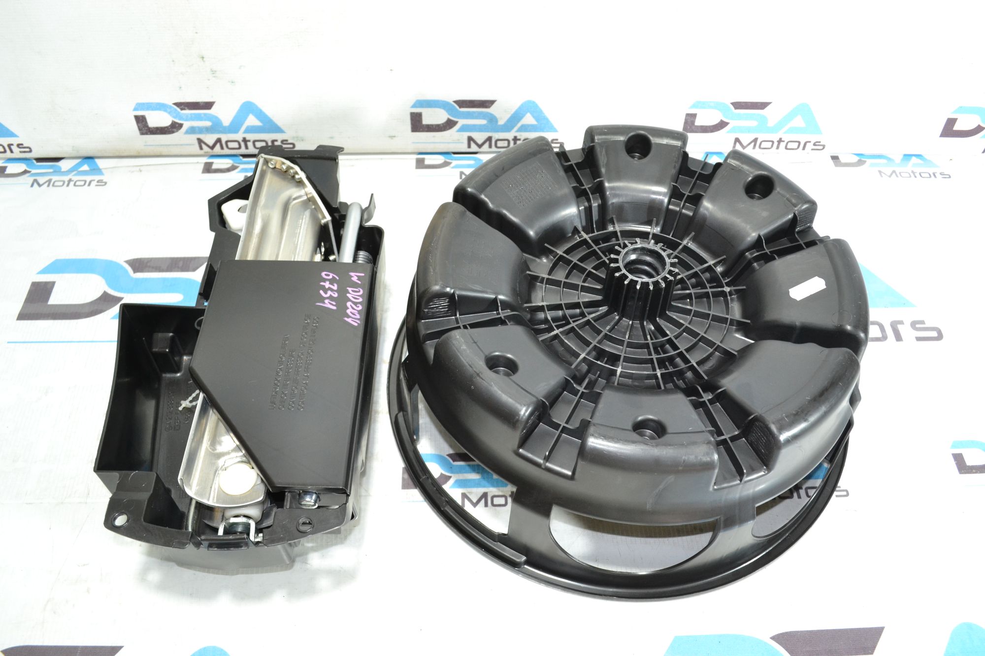 https://ycs.partsauto.market/partsauto-images/thmbs/userImages/b7628e092085f1f91467af1afb6e7630/part/df6026fd-5f28-4730-aaf6-a1baacebac00_1780640884675.jpg