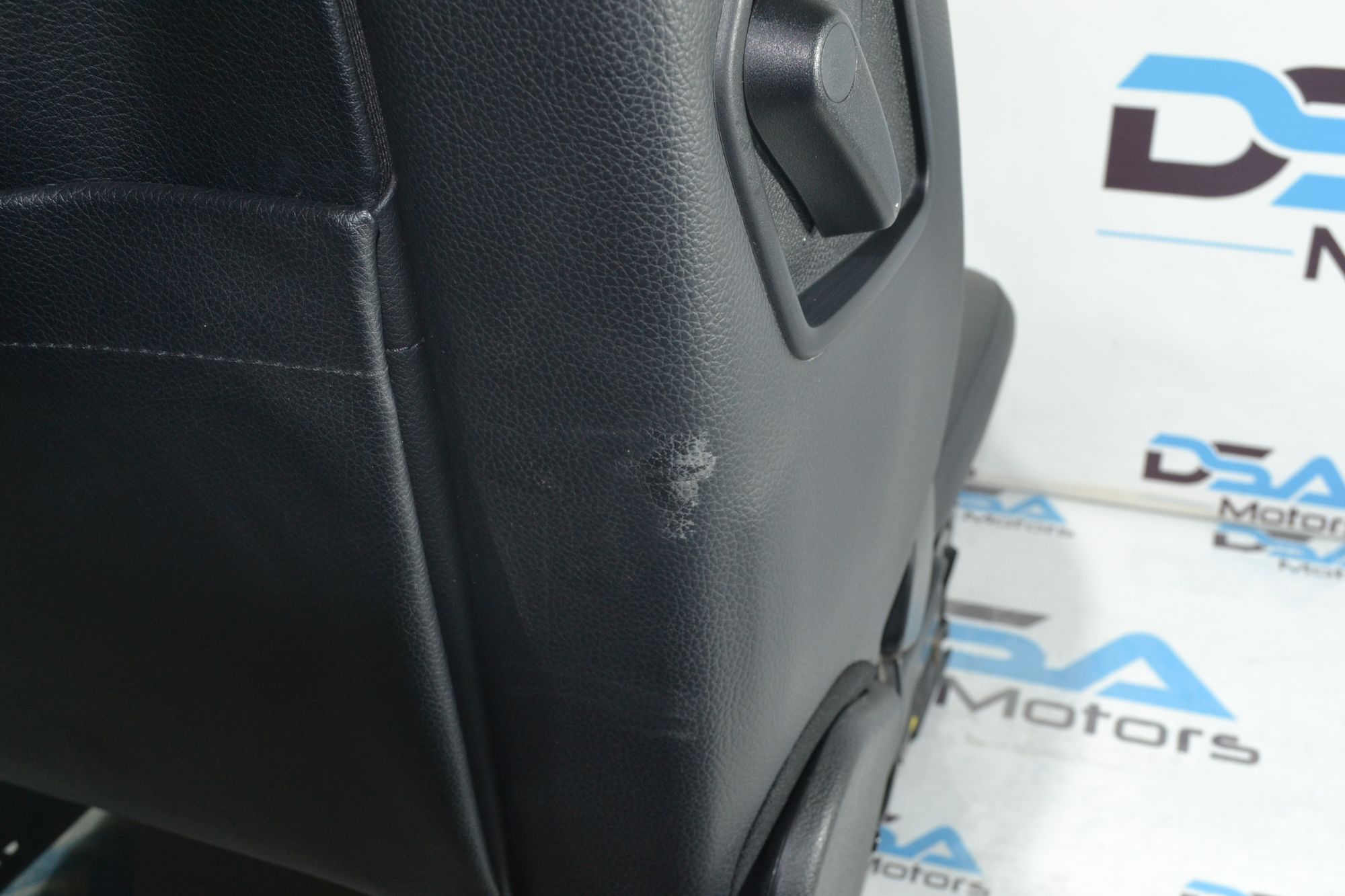 Сиденье переднее левое Mercedes-Benz  W204/S204/С204, 8000 рублей, Кореновск