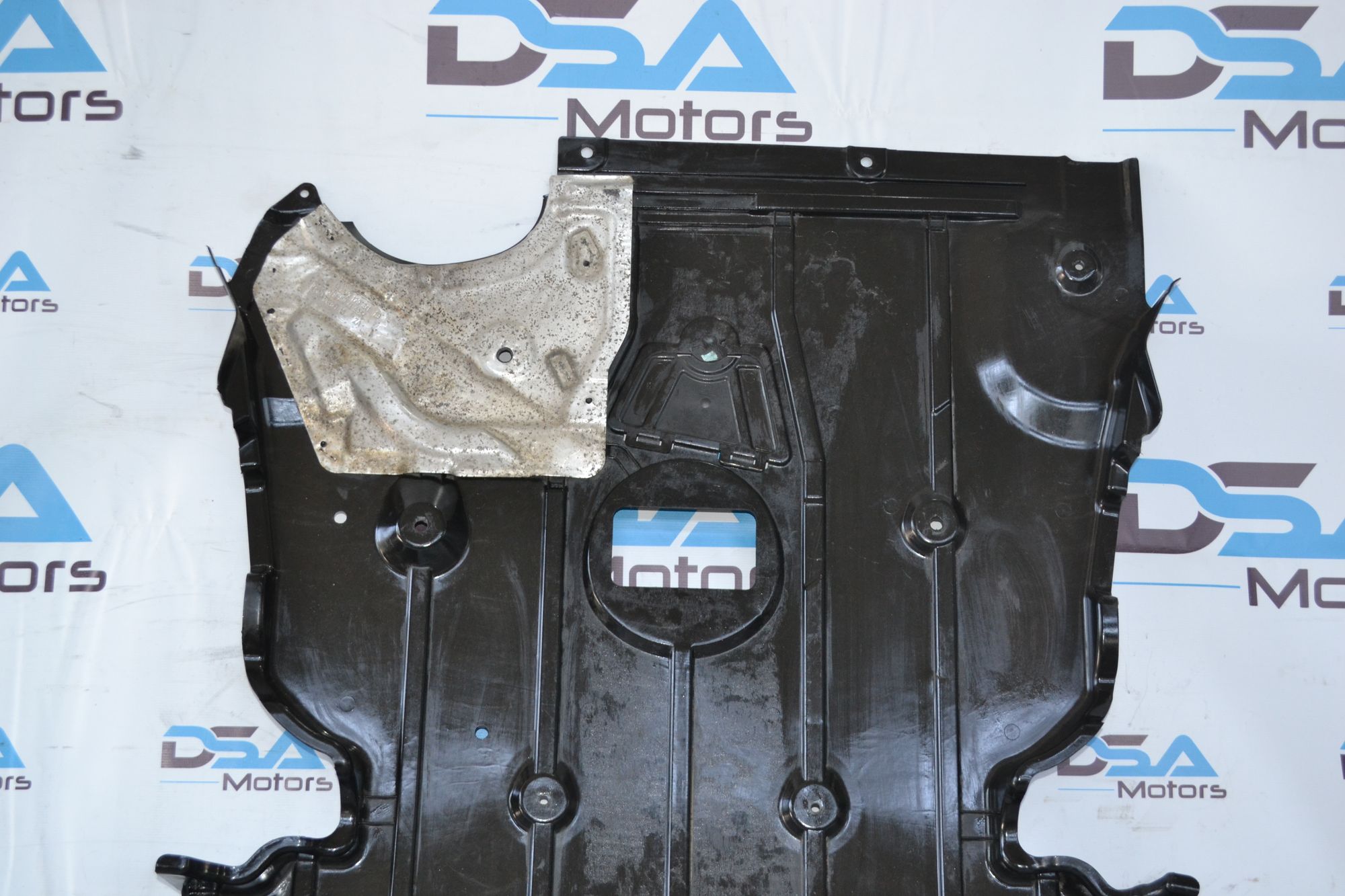 https://ycs.partsauto.market/partsauto-images/thmbs/userImages/b7628e092085f1f91467af1afb6e7630/part/dfca09f8-a465-4632-85f2-d935018f8800_1784717466480.jpg