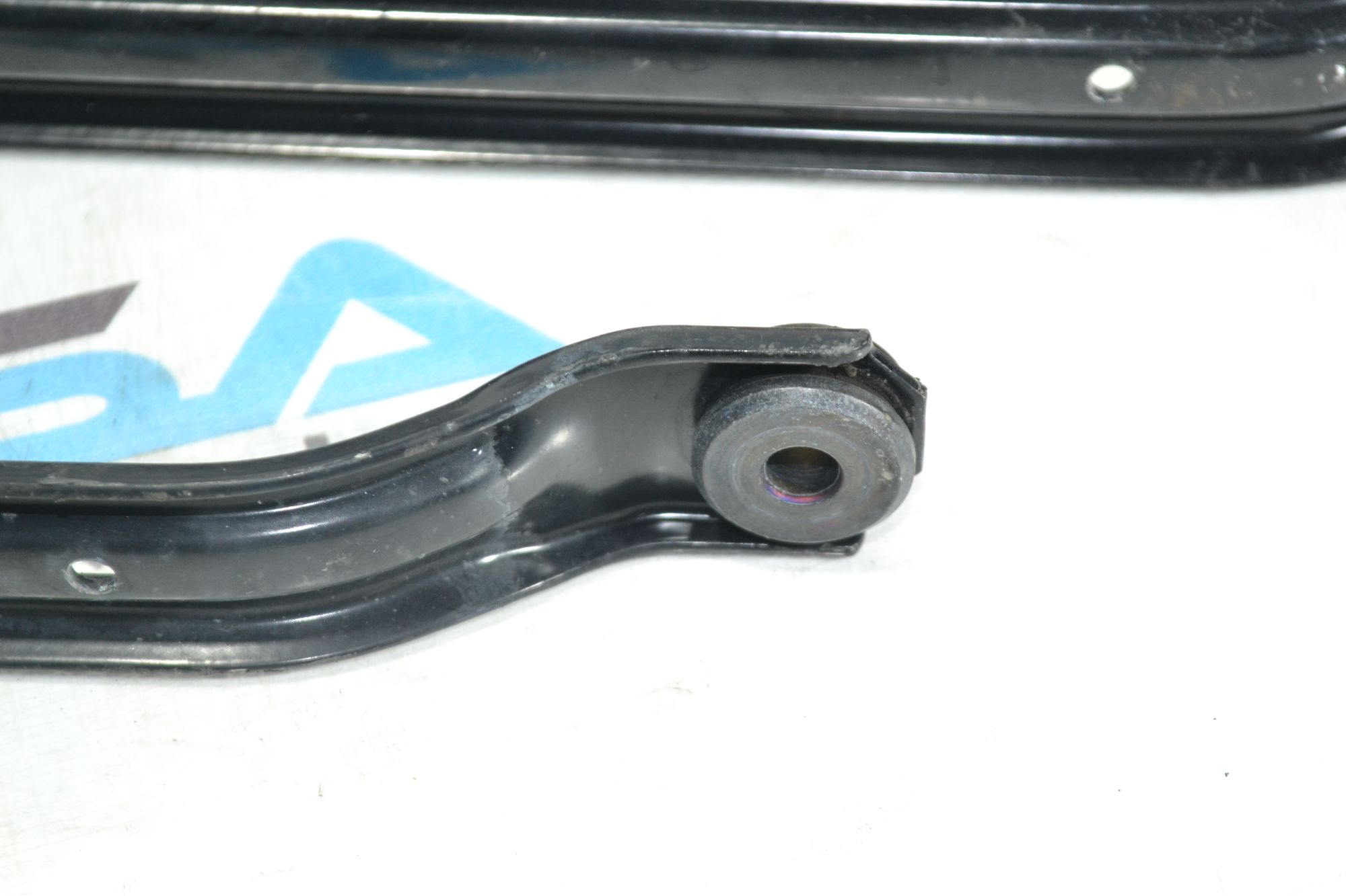 https://ycs.partsauto.market/partsauto-images/thmbs/userImages/b7628e092085f1f91467af1afb6e7630/part/dfd815b4-7fc5-406b-93a6-b3dfe36dbb27_1781516772681.jpg