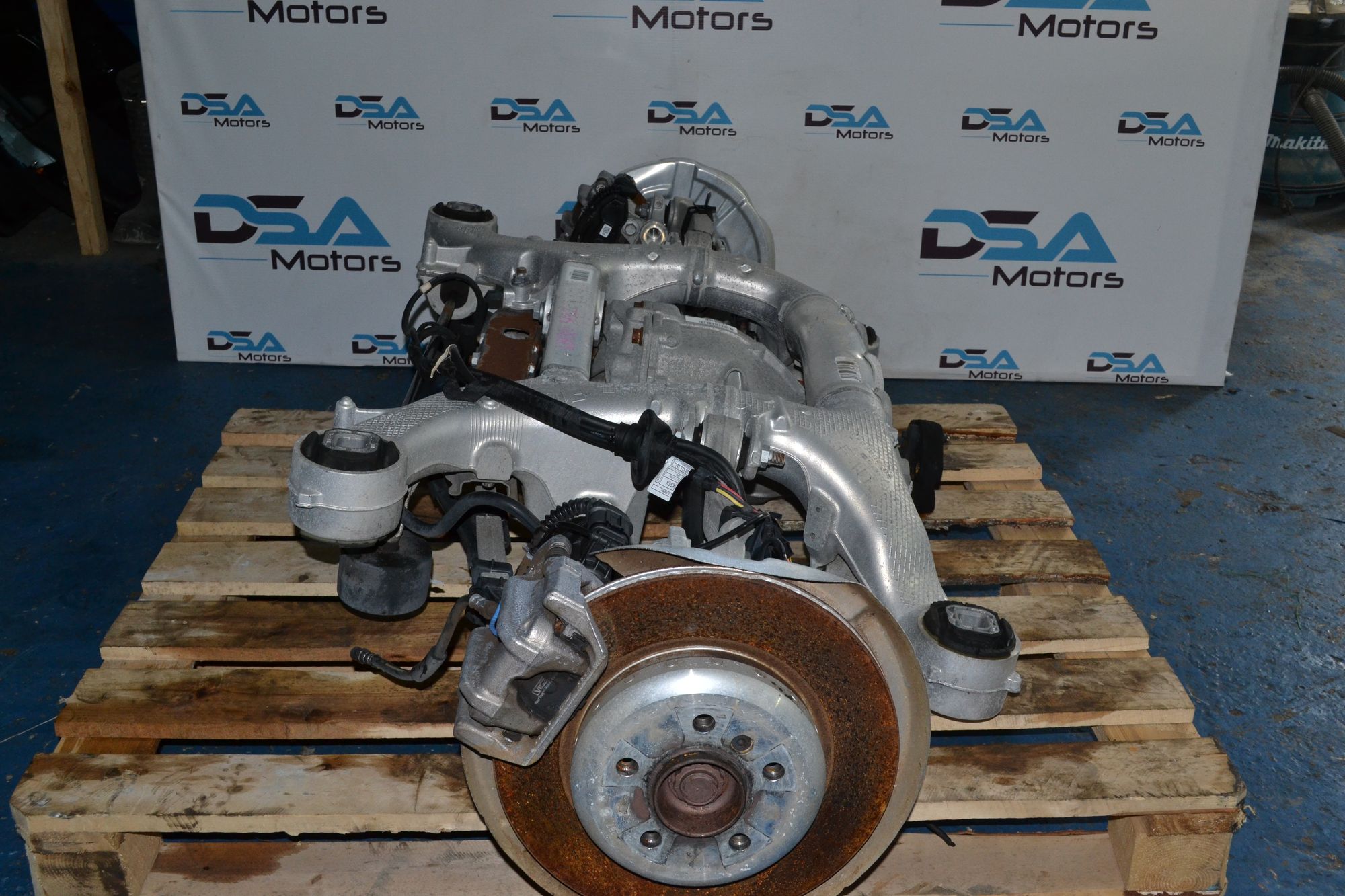 https://ycs.partsauto.market/partsauto-images/thmbs/userImages/b7628e092085f1f91467af1afb6e7630/part/dfea2390-bad4-4192-863b-85aef382ff20_1779439851242.jpg