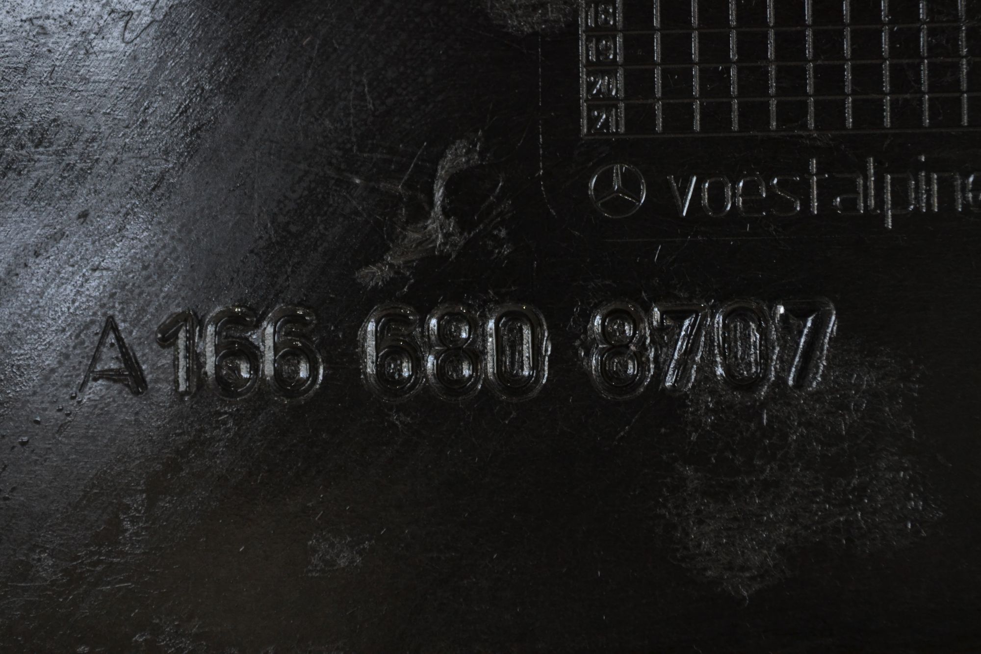 https://ycs.partsauto.market/partsauto-images/thmbs/userImages/b7628e092085f1f91467af1afb6e7630/part/e037aa41-3fc7-4dac-903a-bbc80d4283c0_1784717165980.jpg