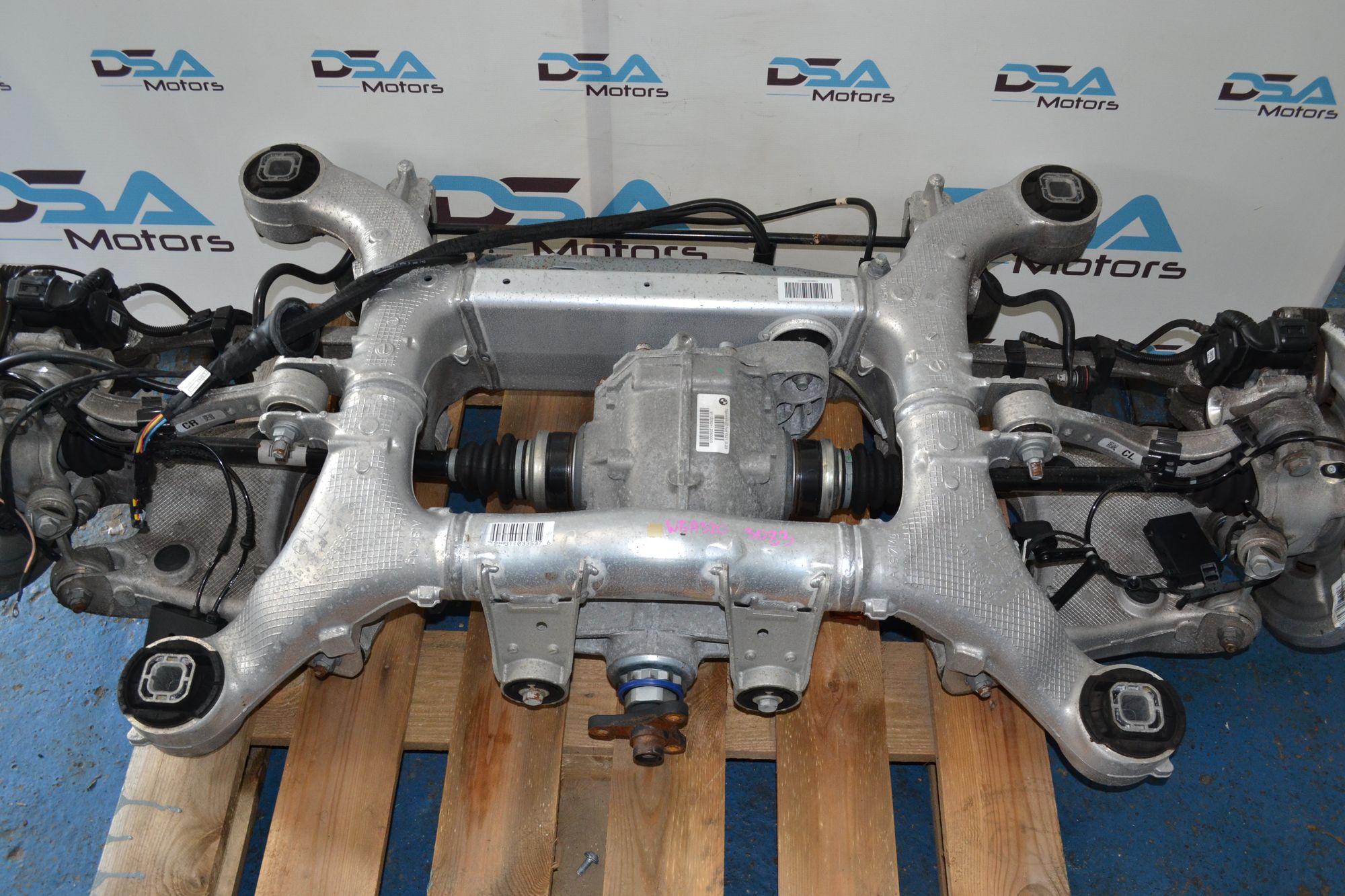 https://ycs.partsauto.market/partsauto-images/thmbs/userImages/b7628e092085f1f91467af1afb6e7630/part/e0652d6c-da6f-4810-b256-30ec2de4e188_1779435341189.jpg