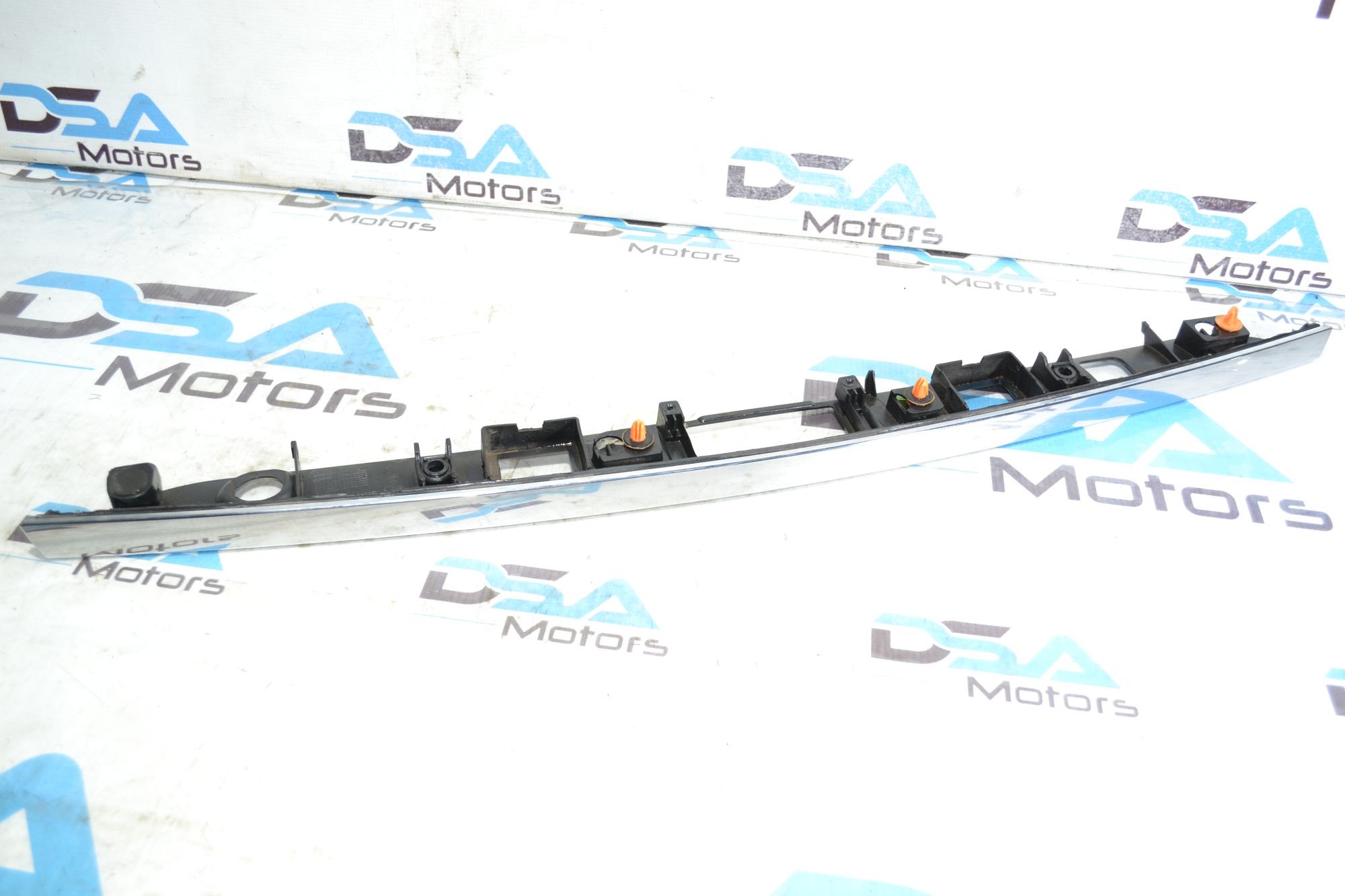 https://ycs.partsauto.market/partsauto-images/thmbs/userImages/b7628e092085f1f91467af1afb6e7630/part/e0beff38-a5b0-41f4-9687-ffbe60bbc877_1784023551237.jpg