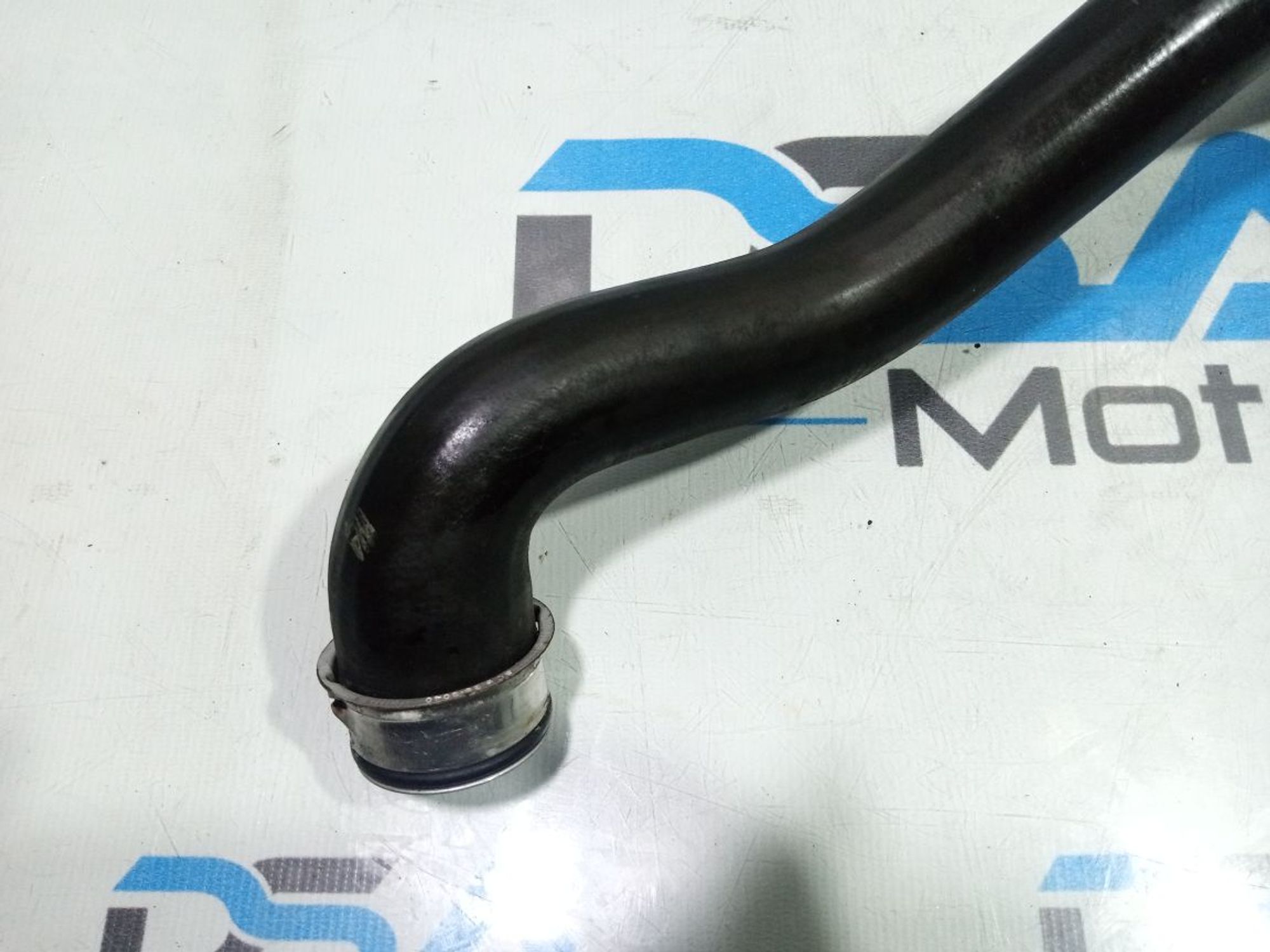 https://ycs.partsauto.market/partsauto-images/thmbs/userImages/b7628e092085f1f91467af1afb6e7630/part/e10e8e71-6691-4f46-b296-6284e6a3cbed_1748888238333.jpg