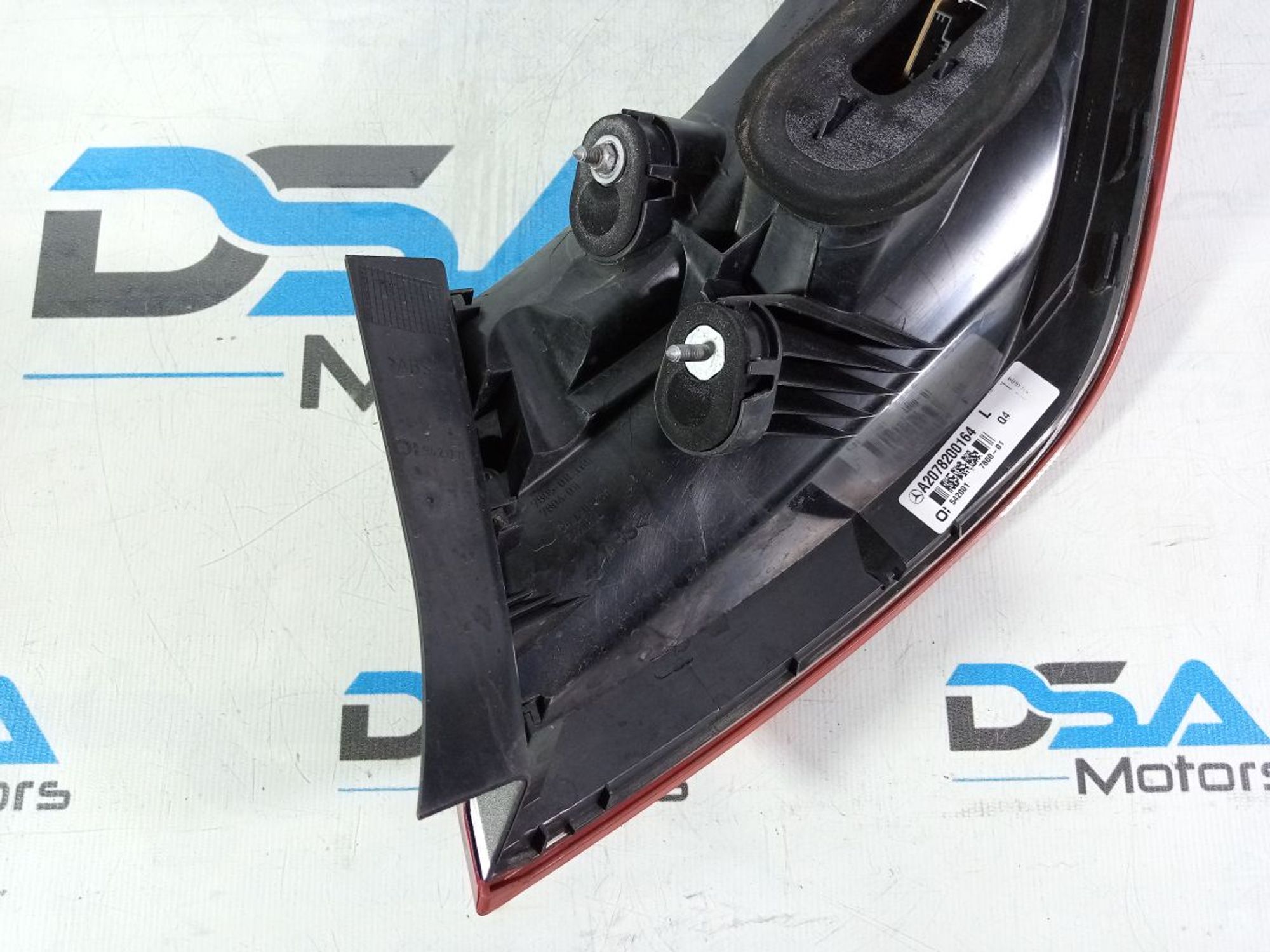 https://ycs.partsauto.market/partsauto-images/thmbs/userImages/b7628e092085f1f91467af1afb6e7630/part/e12015b4-88d4-42e8-ab82-96c7dd343c12_1742557350409.jpg