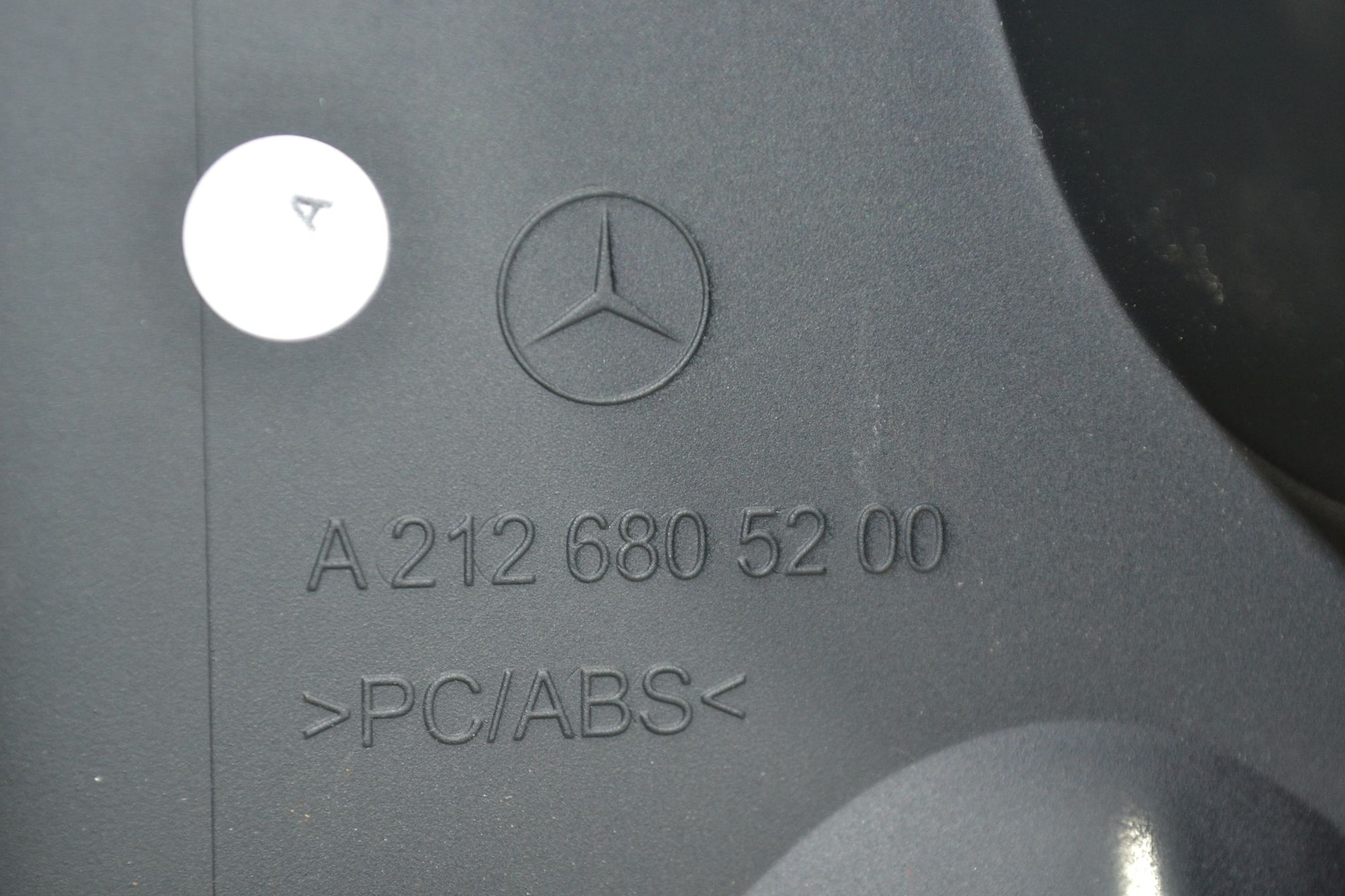 https://ycs.partsauto.market/partsauto-images/thmbs/userImages/b7628e092085f1f91467af1afb6e7630/part/e18caf18-fc42-4d4d-a354-5536c91810ba_1781242985585.jpg