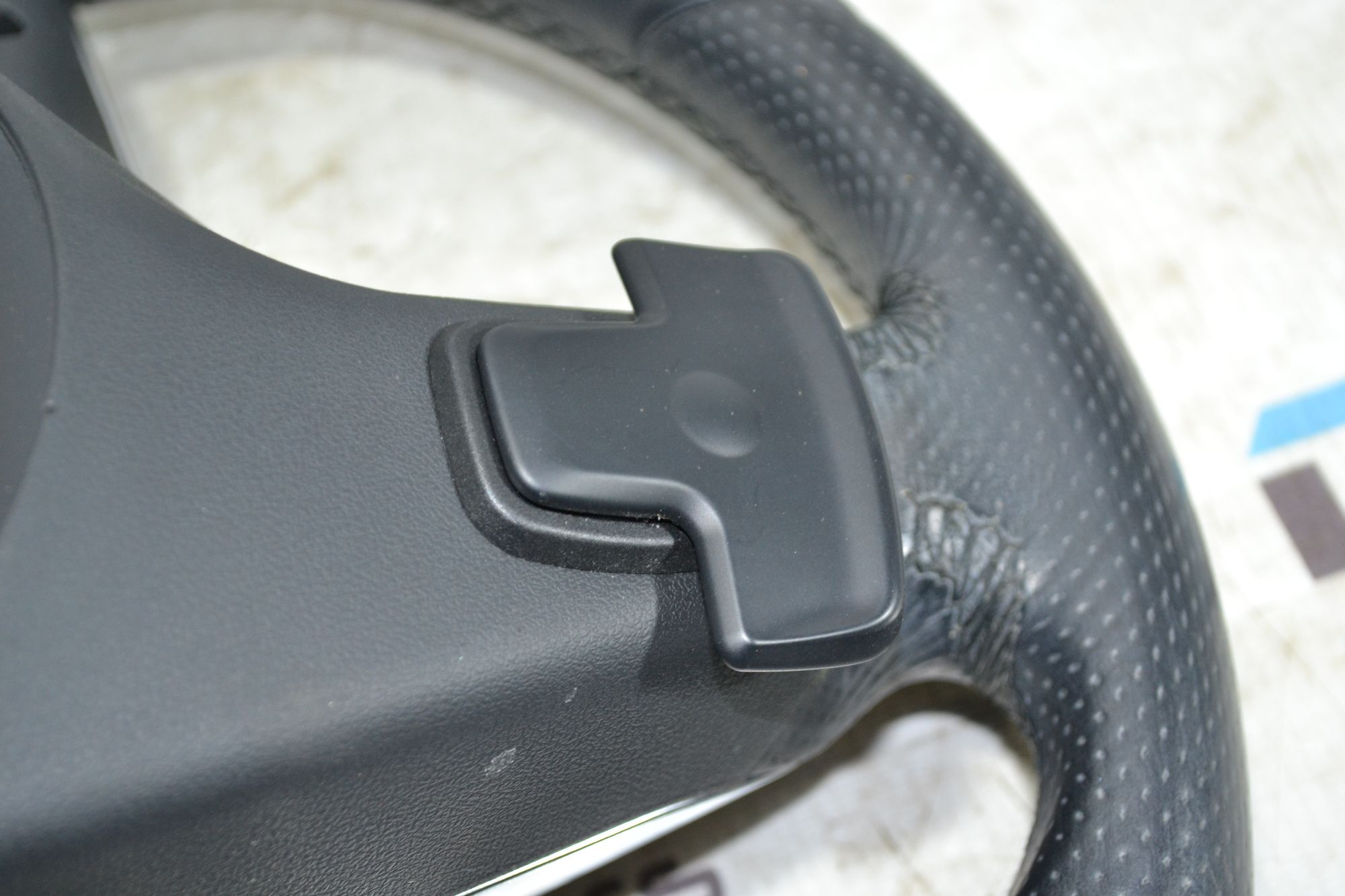 https://ycs.partsauto.market/partsauto-images/thmbs/userImages/b7628e092085f1f91467af1afb6e7630/part/e192d86d-e1d2-4ae5-889f-2b1a2e607638_1784097220396.jpg