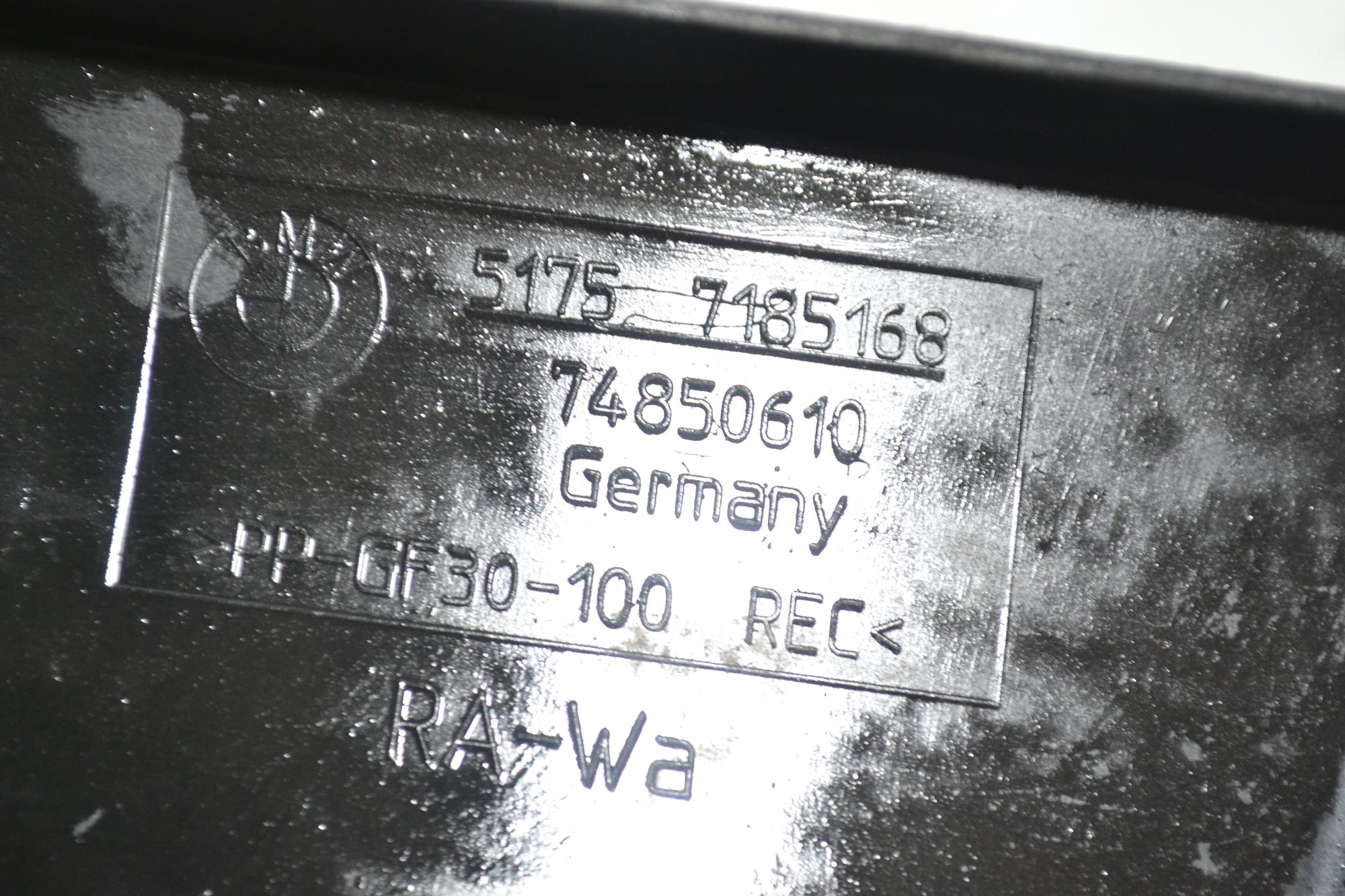 https://ycs.partsauto.market/partsauto-images/thmbs/userImages/b7628e092085f1f91467af1afb6e7630/part/e1a31742-02e5-4647-ba0f-18d23da52e48_1781078469972.jpg