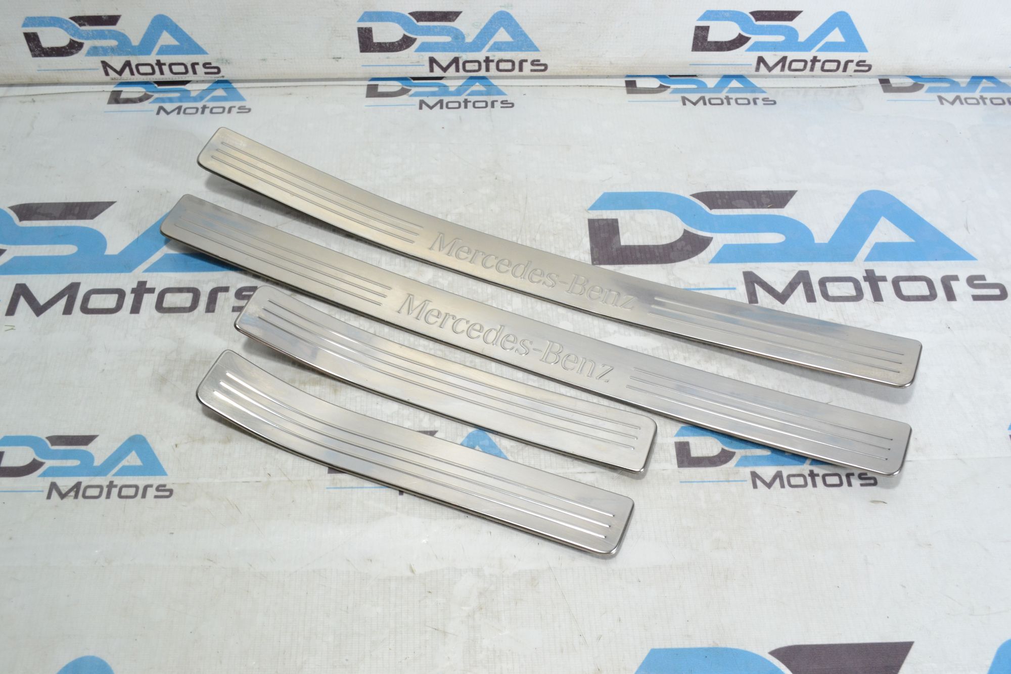https://ycs.partsauto.market/partsauto-images/thmbs/userImages/b7628e092085f1f91467af1afb6e7630/part/e1bcaeb8-b825-4bde-a9aa-f54d7ab4f394_1780659110286.jpg