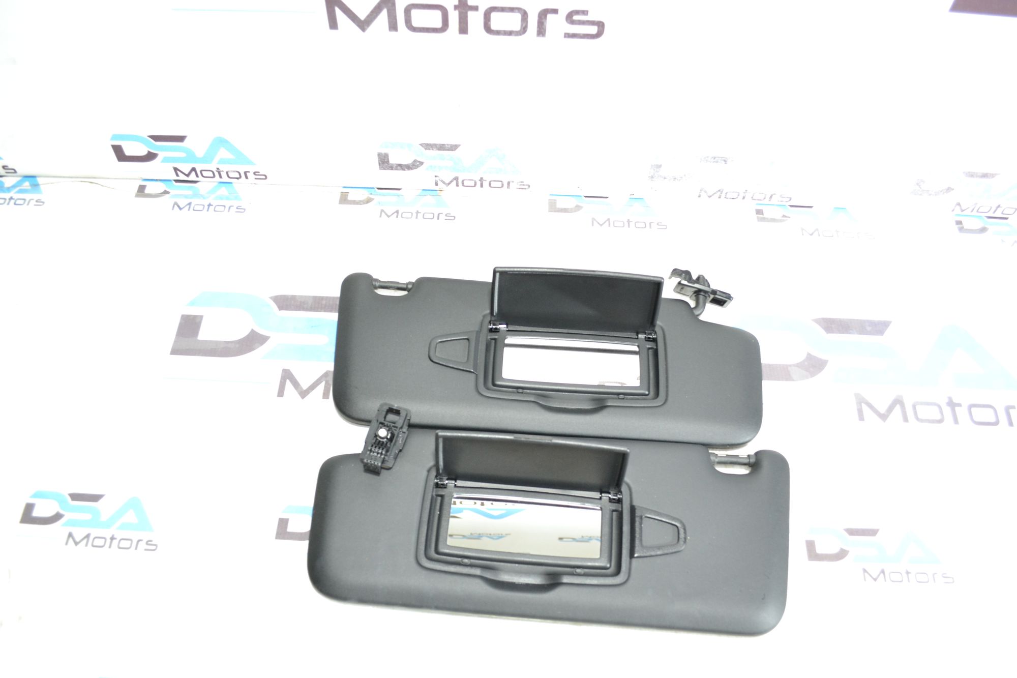 https://ycs.partsauto.market/partsauto-images/thmbs/userImages/b7628e092085f1f91467af1afb6e7630/part/e206f101-310c-40b7-92e3-f9362c9c7a5b_1785767185803.jpg