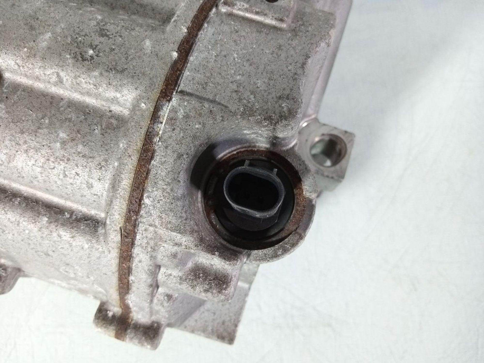 https://ycs.partsauto.market/partsauto-images/thmbs/userImages/b7628e092085f1f91467af1afb6e7630/part/e22154c3-72df-476d-a323-9fa844a04141_1747121956141.jpg