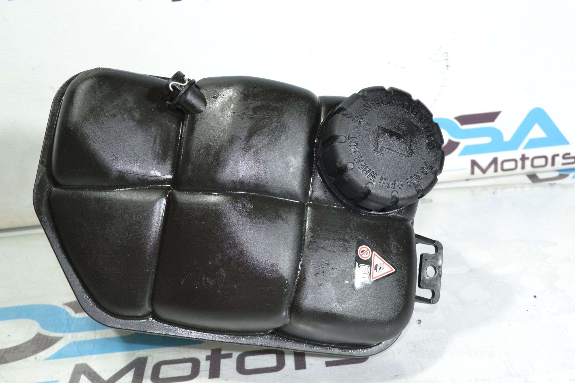 https://ycs.partsauto.market/partsauto-images/thmbs/userImages/b7628e092085f1f91467af1afb6e7630/part/e235a717-838c-4f4c-ae23-b70211d91f9e_1779803185096.jpg